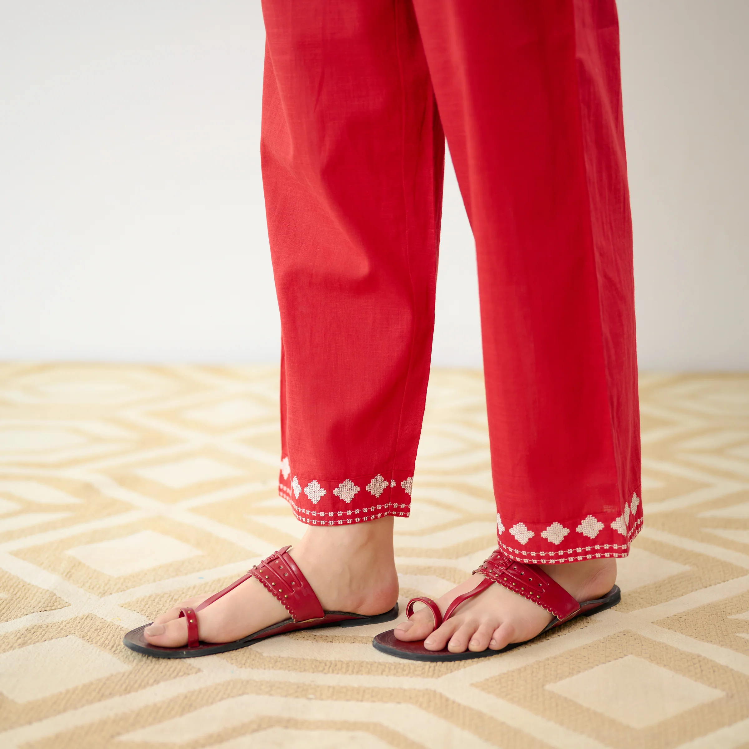 Flounce Sleeved Embroidered Slub Cotton Co-ord Set - Red - Image 3