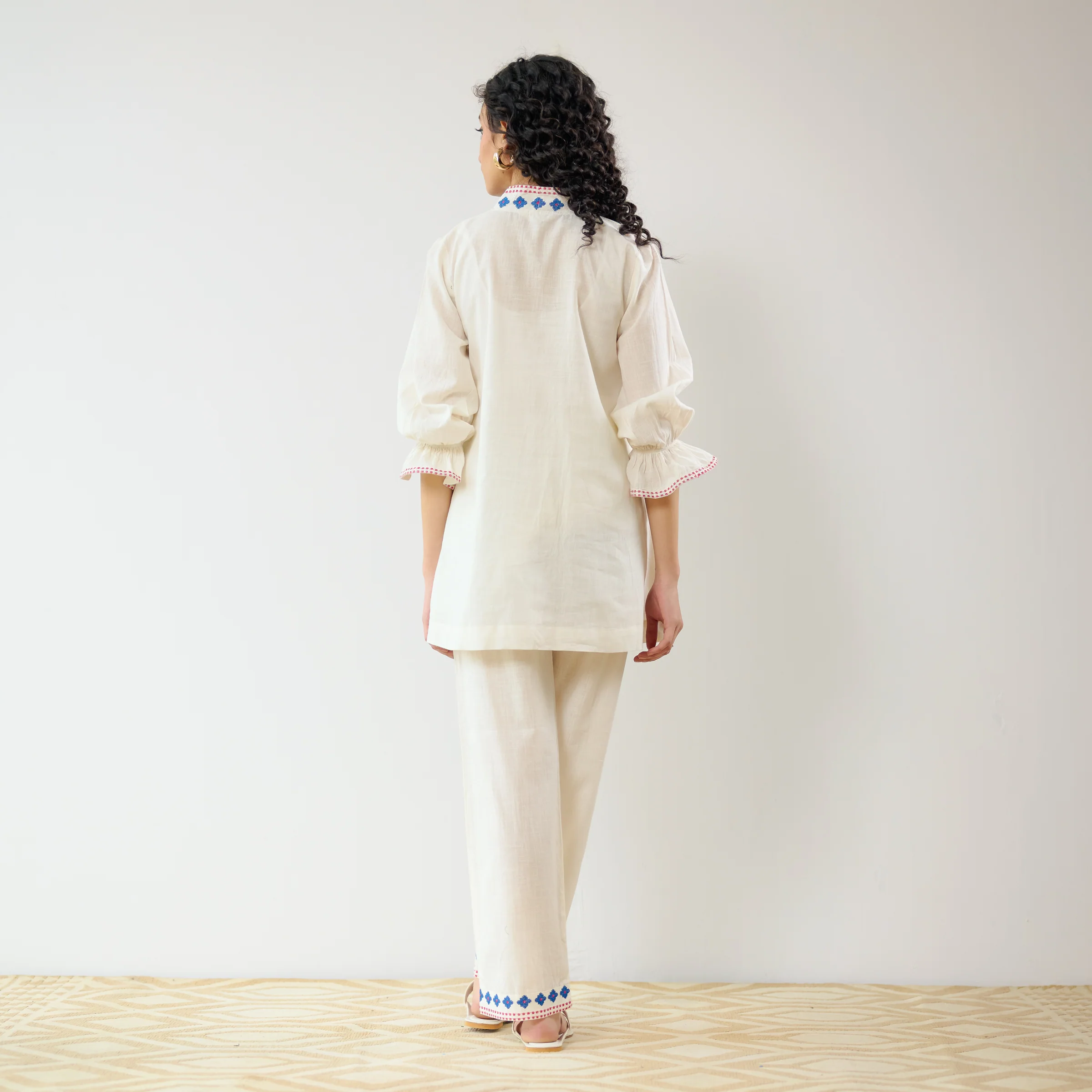 Flounce Sleeved Embroidered Slub Cotton Co-ord Set - White - Image 9