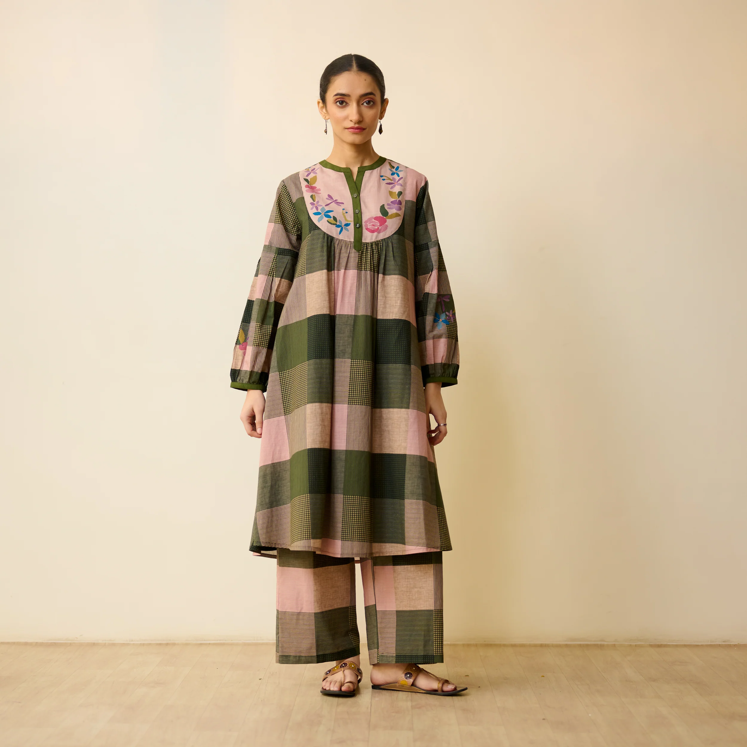 Garden Flora Fine Slub Cotton Kurta Set - Moss Green and Hues - Image 3