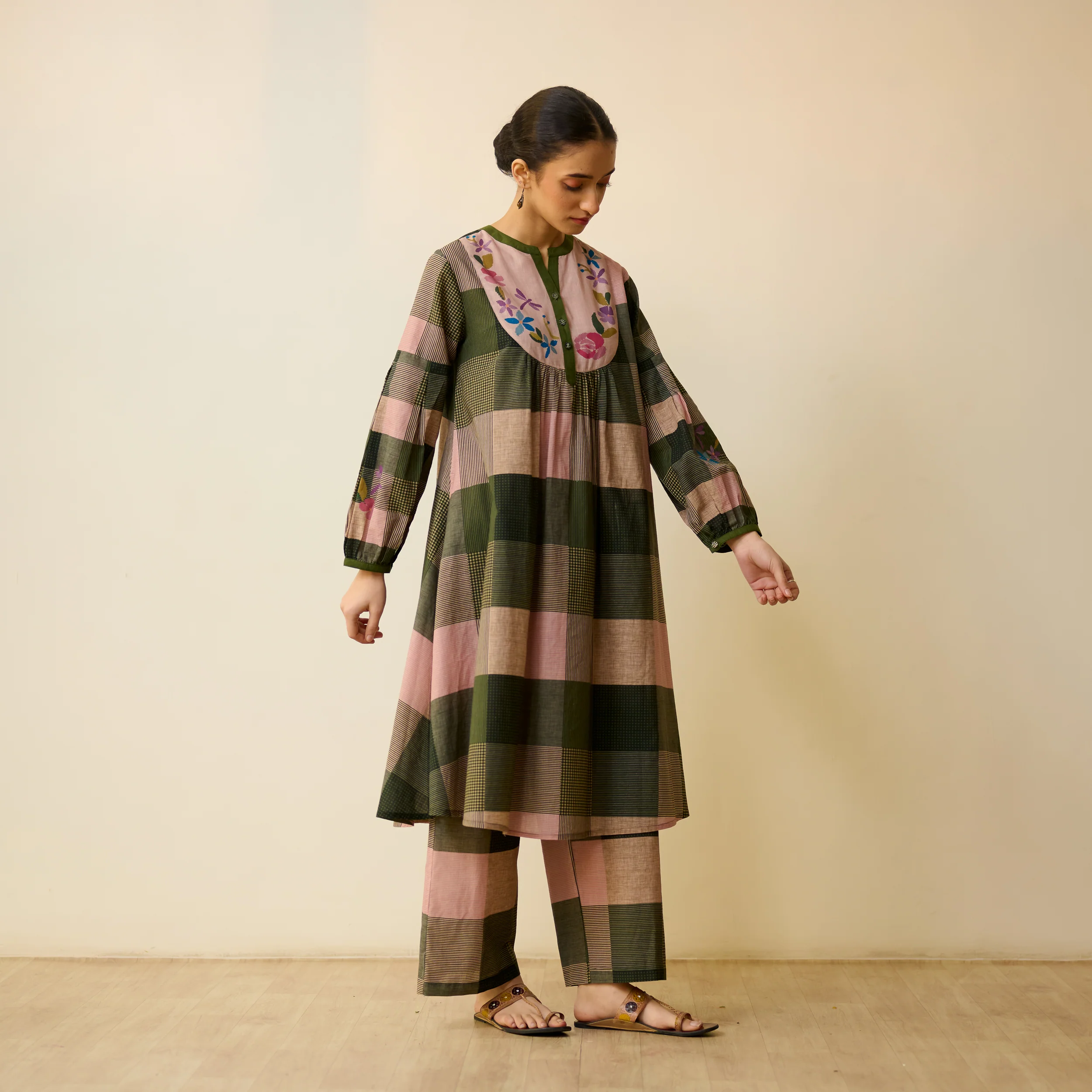 Garden Flora Fine Slub Cotton Kurta Set - Moss Green and Hues - Image 9