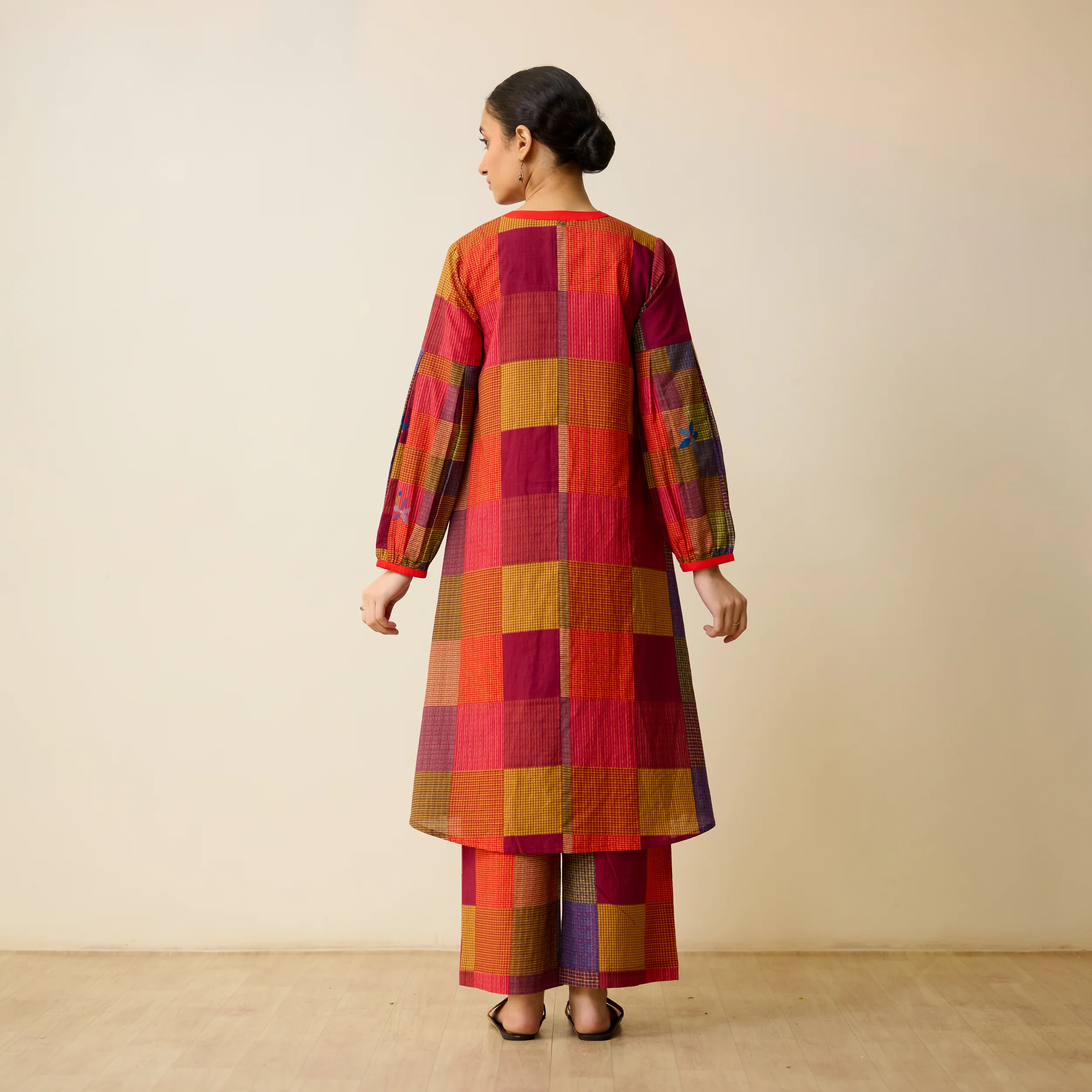 Garden Flora Fine Slub Cotton Kurta Set - Multicolour - Image 7