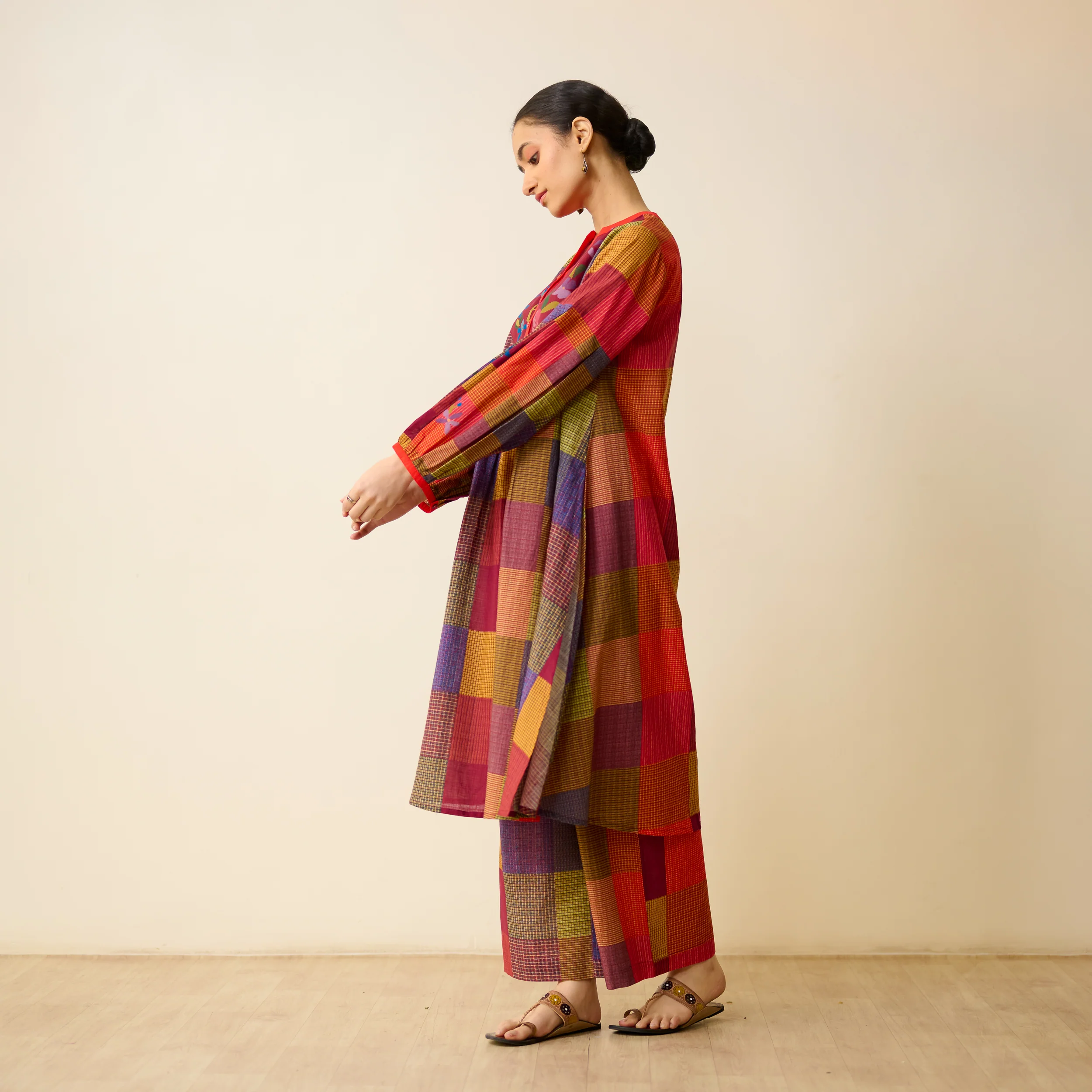 Garden Flora Fine Slub Cotton Kurta Set - Multicolour - Image 8