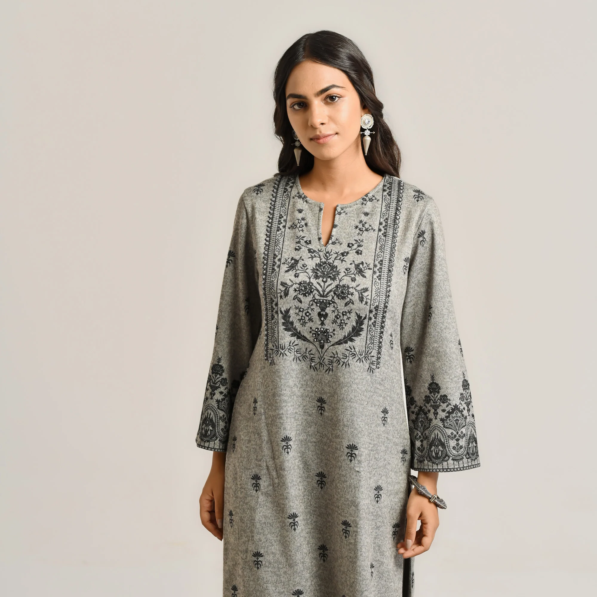 Grey Contemporary Embroidered Woollen Kurta