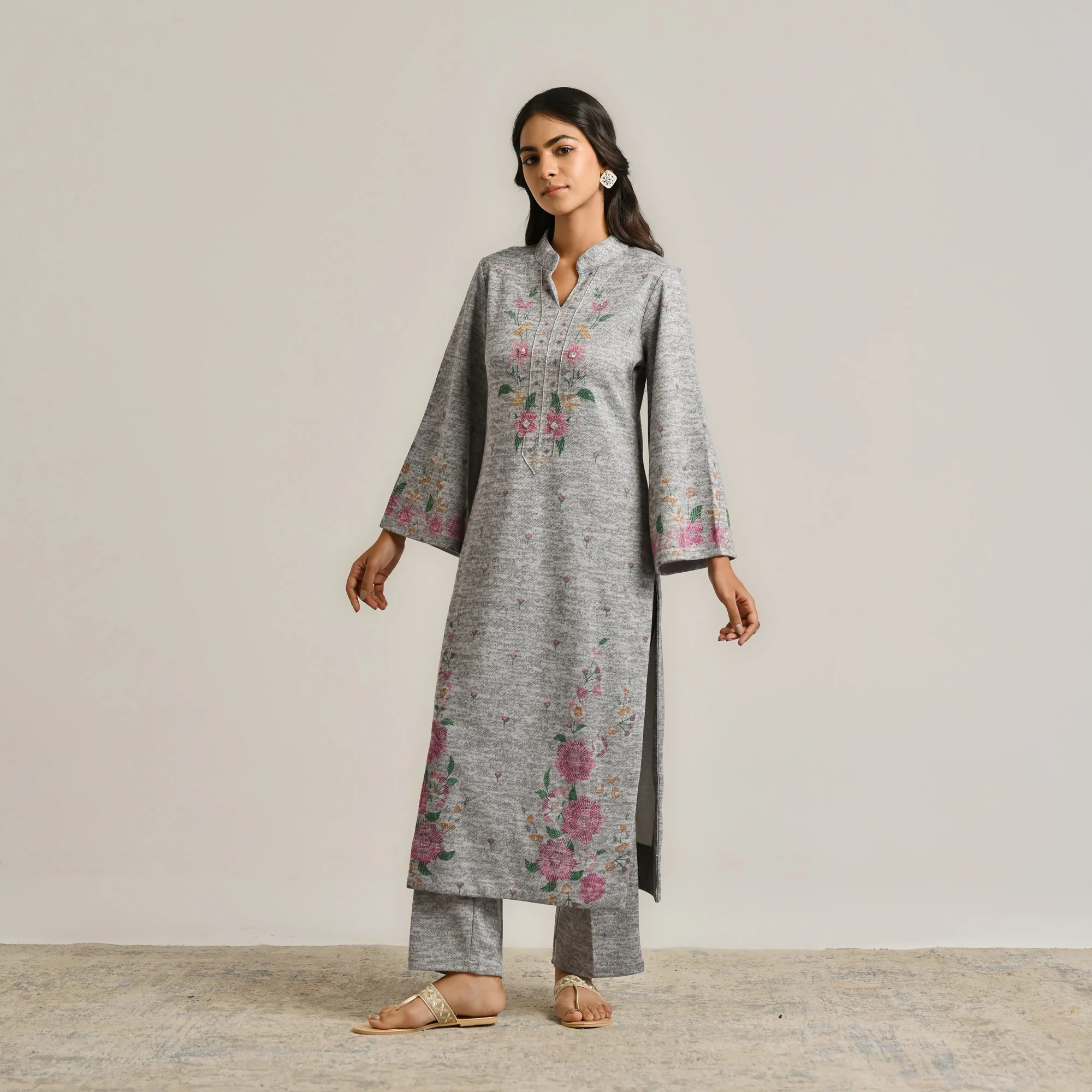 Grey Floral Woollen Kurta with Embroidery Detail - Image 3