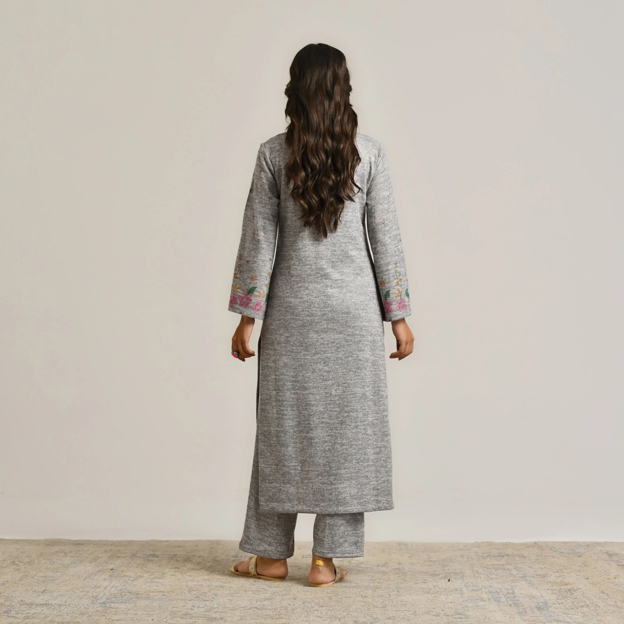 Grey Floral Woollen Kurta with Embroidery Detail - Image 8
