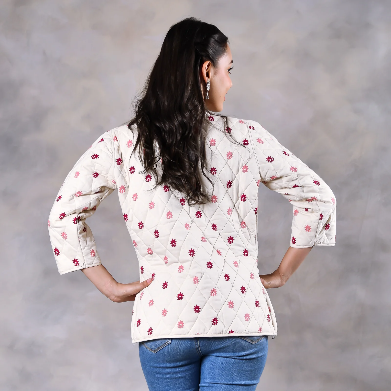 Gulmohar Off White Quilted Jacket - Image 5