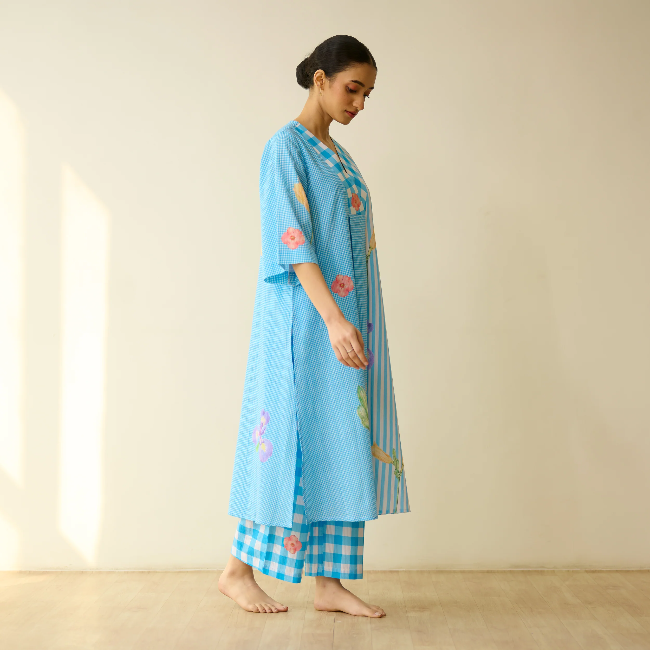 Handpicked Floral Seersucker Cotton Kurta Set - Sky Blue - Image 7