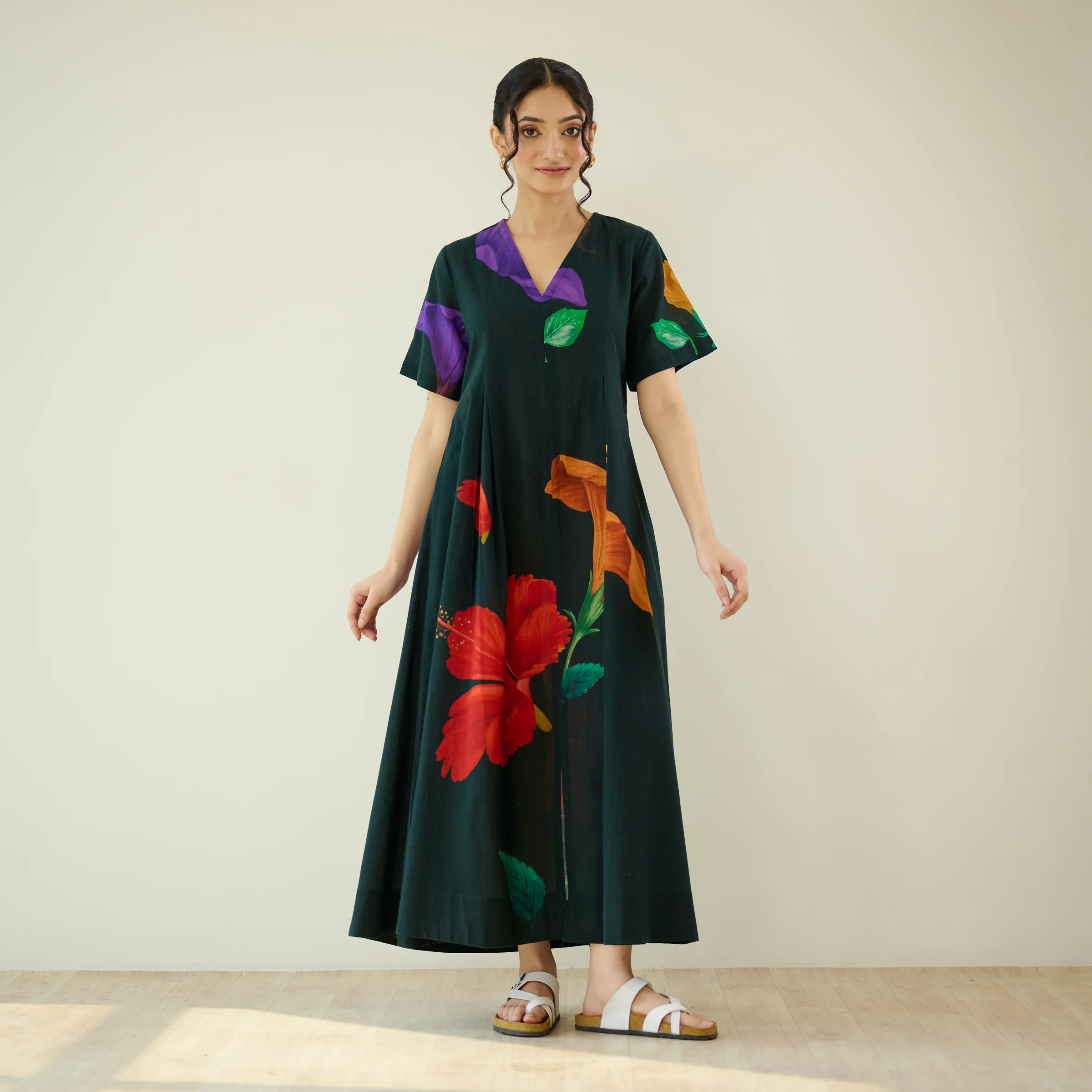 Hibiscus Bloom Cotton Maxi Dress - Emerald Green - Image 3