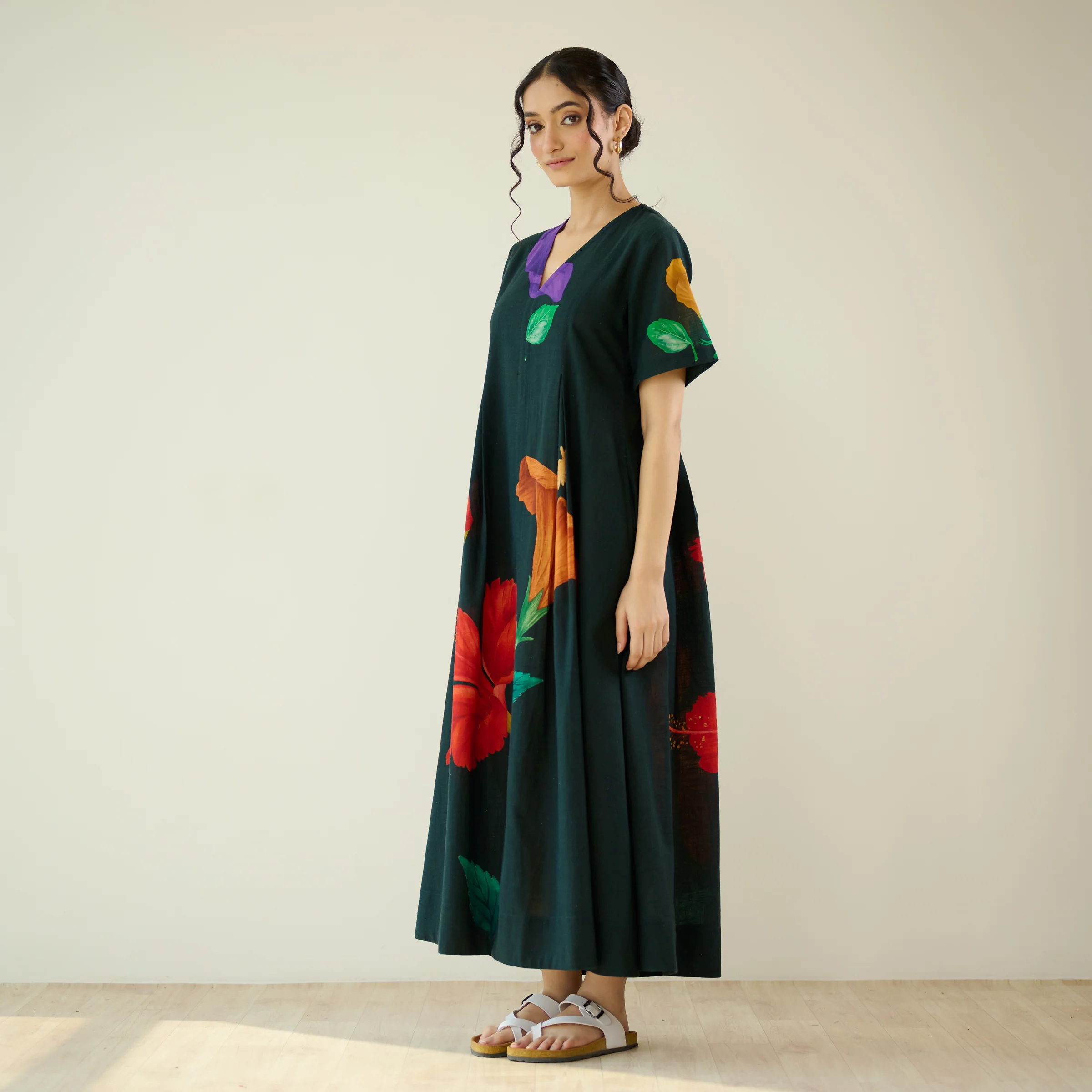 Hibiscus Bloom Cotton Maxi Dress - Emerald Green - Image 5