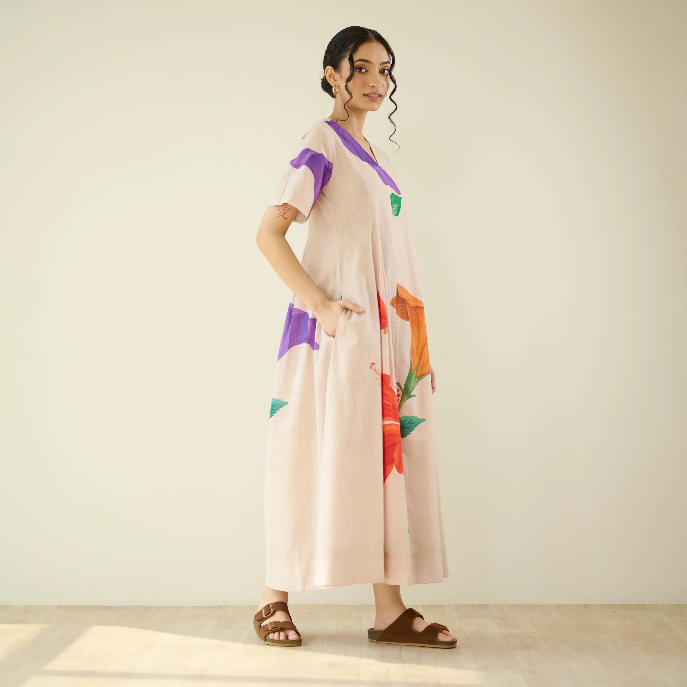 Hibiscus Bloom Cotton Maxi Dress - Off White - Image 4