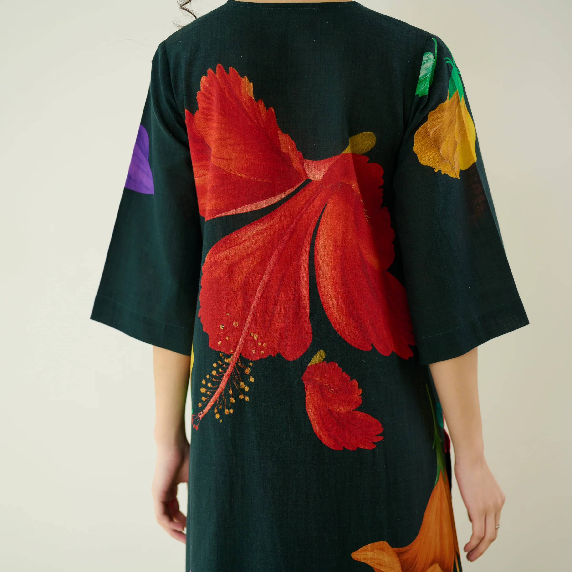 Hibiscus Slub Cotton Kurta Set - Emerald Green - Image 3