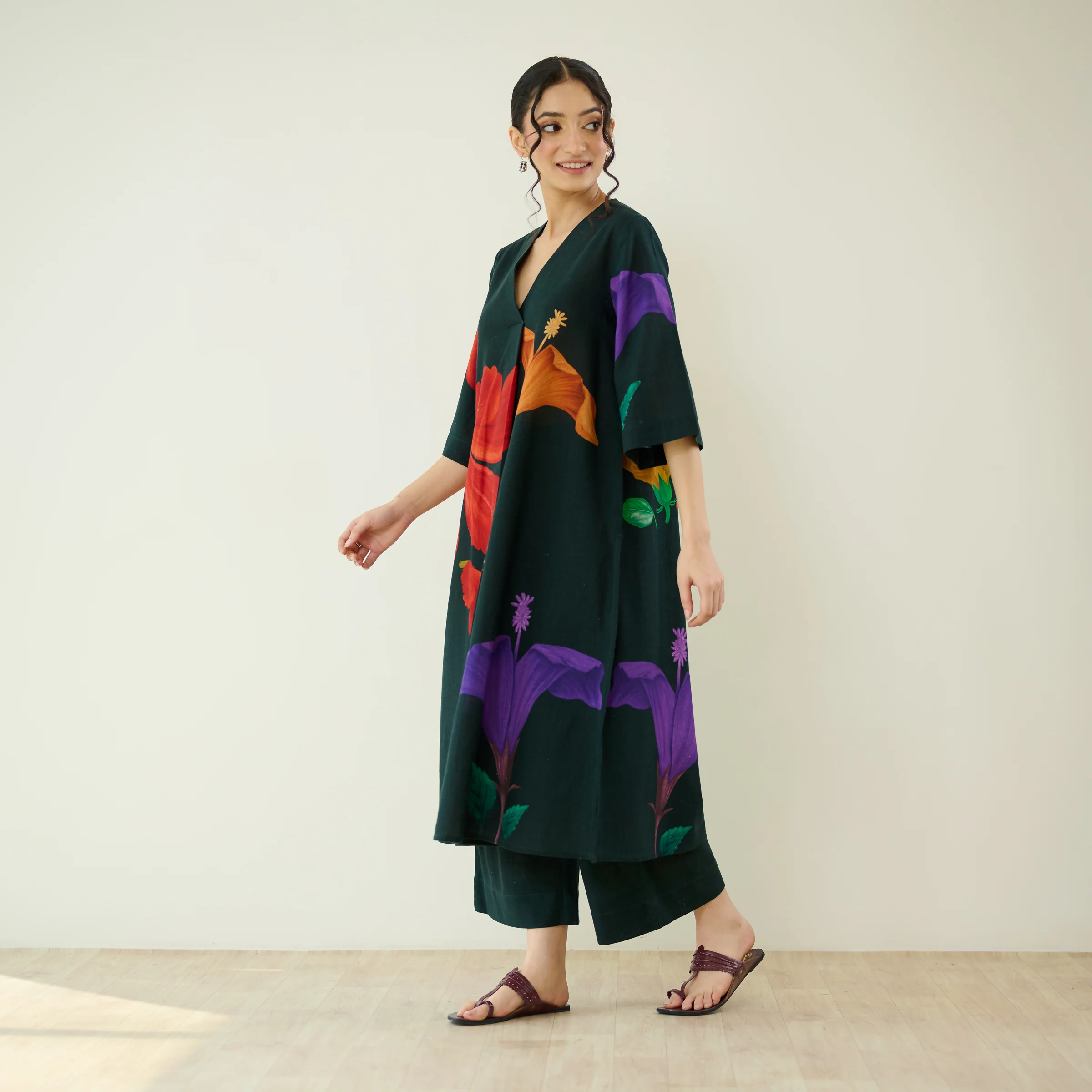 Hibiscus Slub Cotton Kurta Set - Emerald Green - Image 5