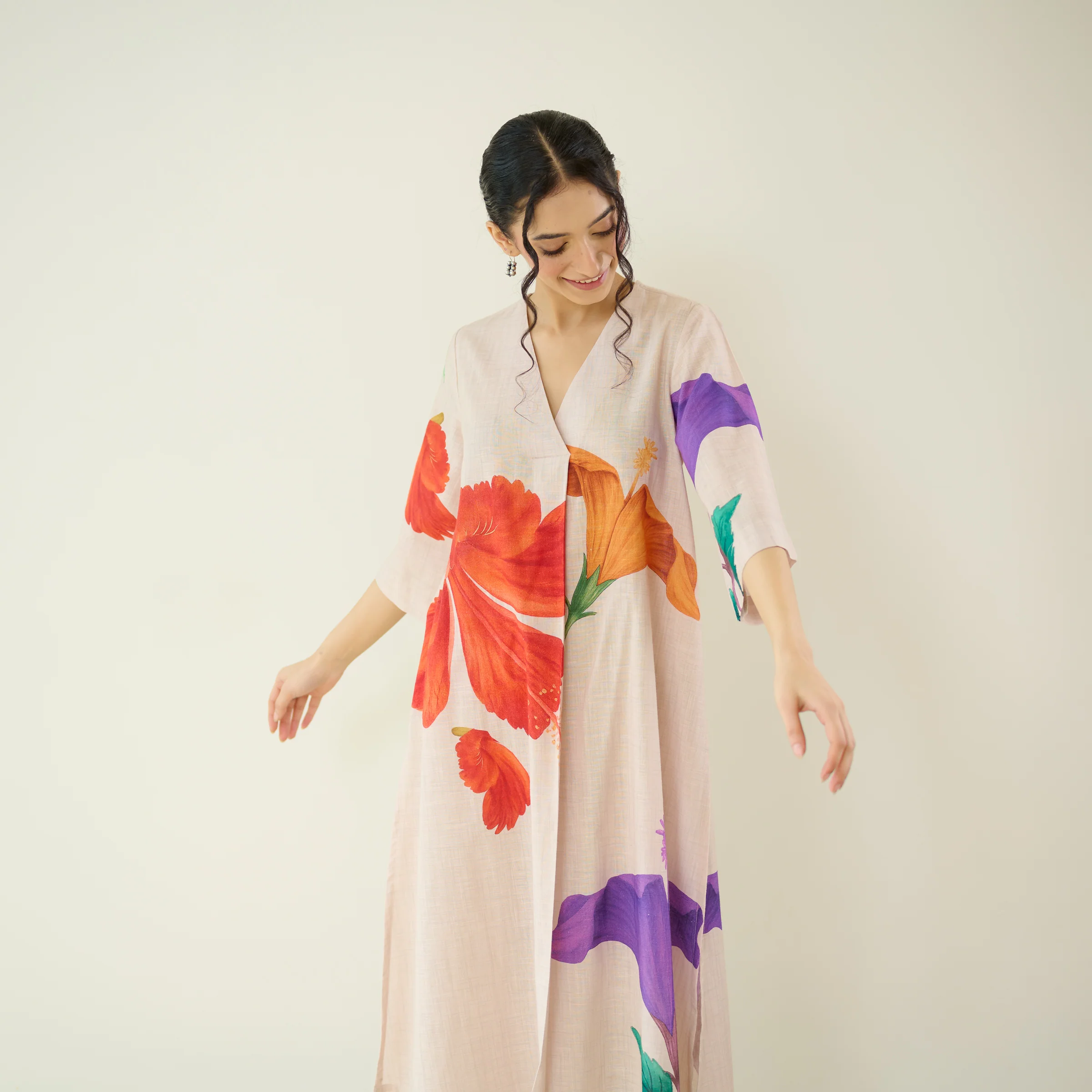 Hibiscus Slub Cotton Kurta Set - Off White - Image 3
