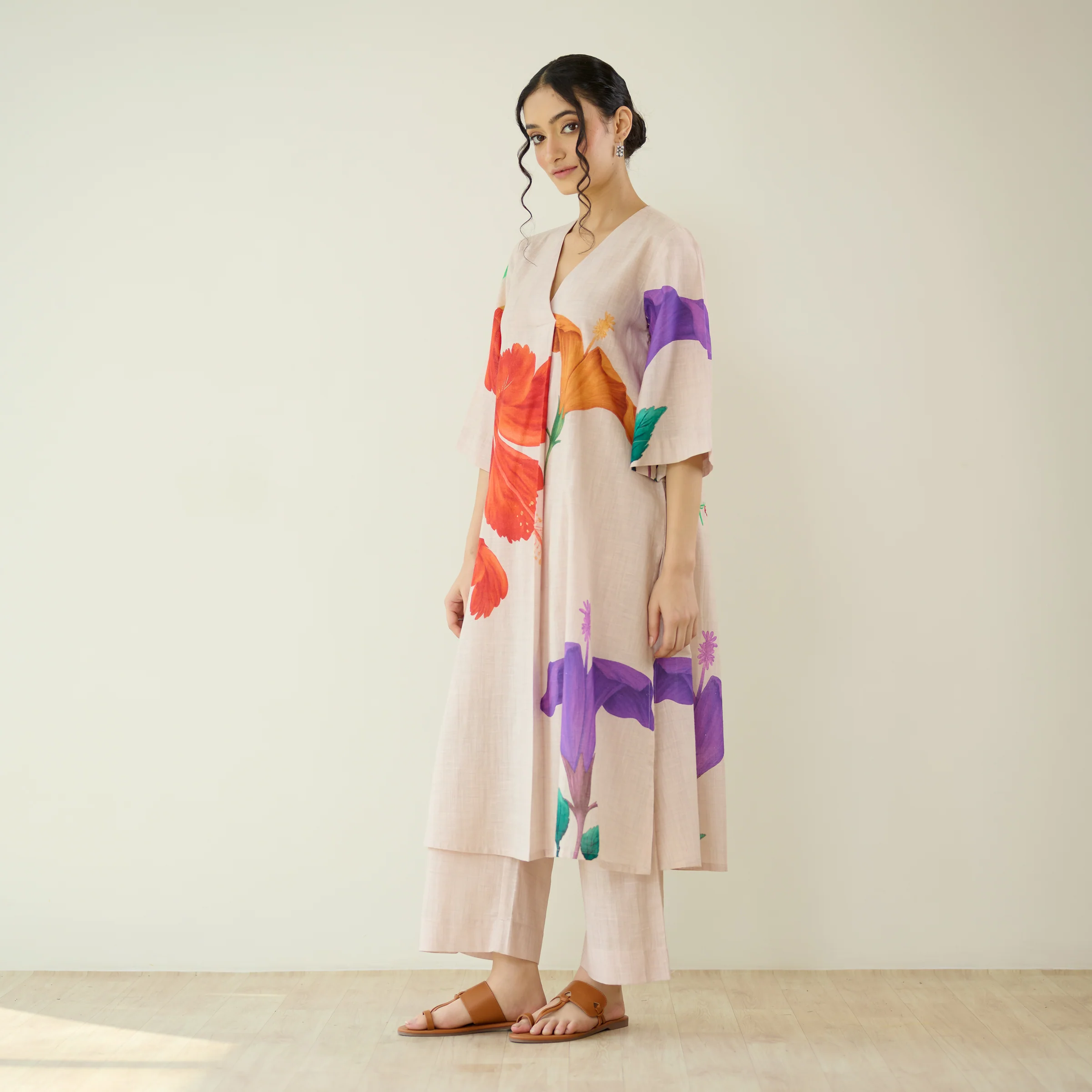 Hibiscus Slub Cotton Kurta Set - Off White - Image 5