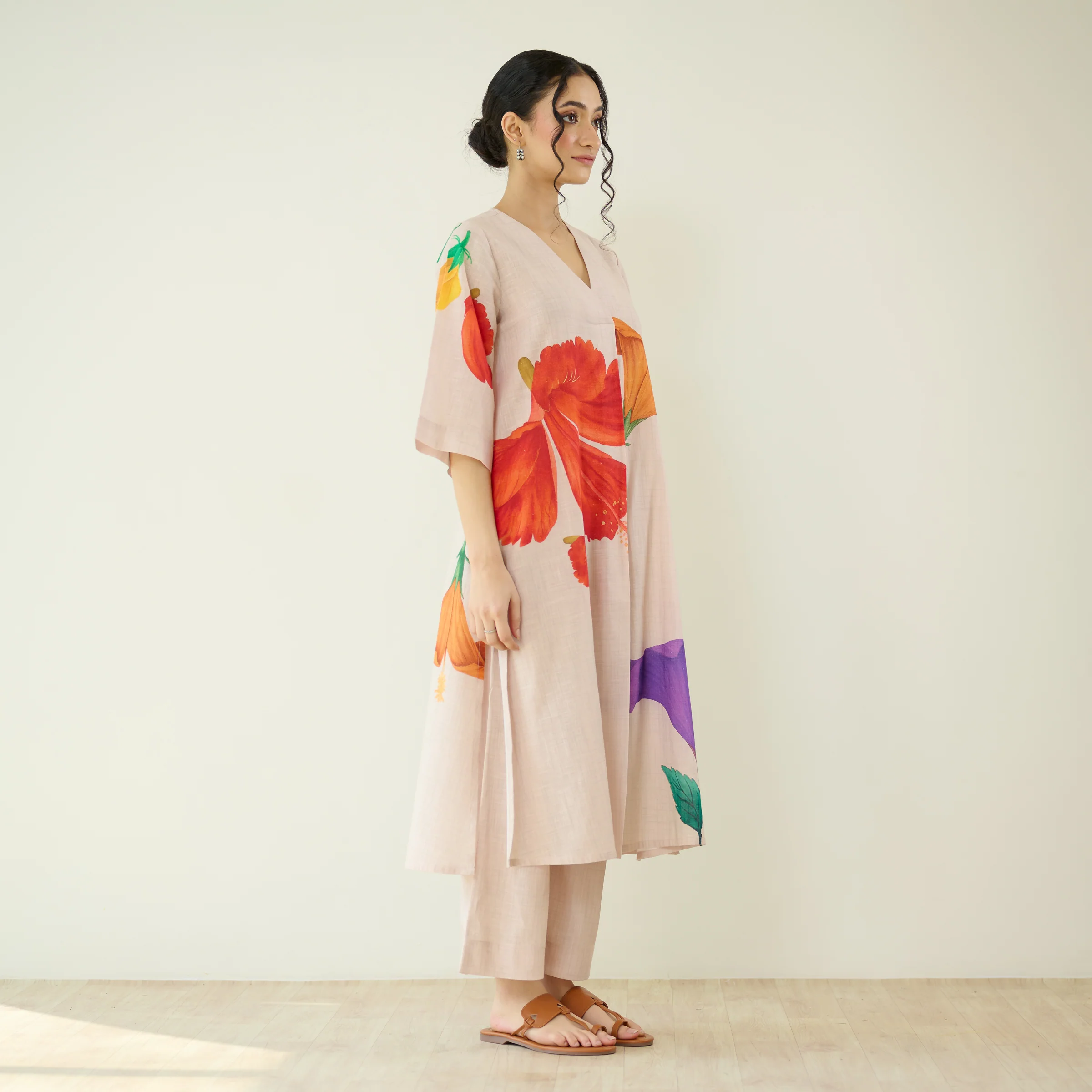 Hibiscus Slub Cotton Kurta Set - Off White - Image 6