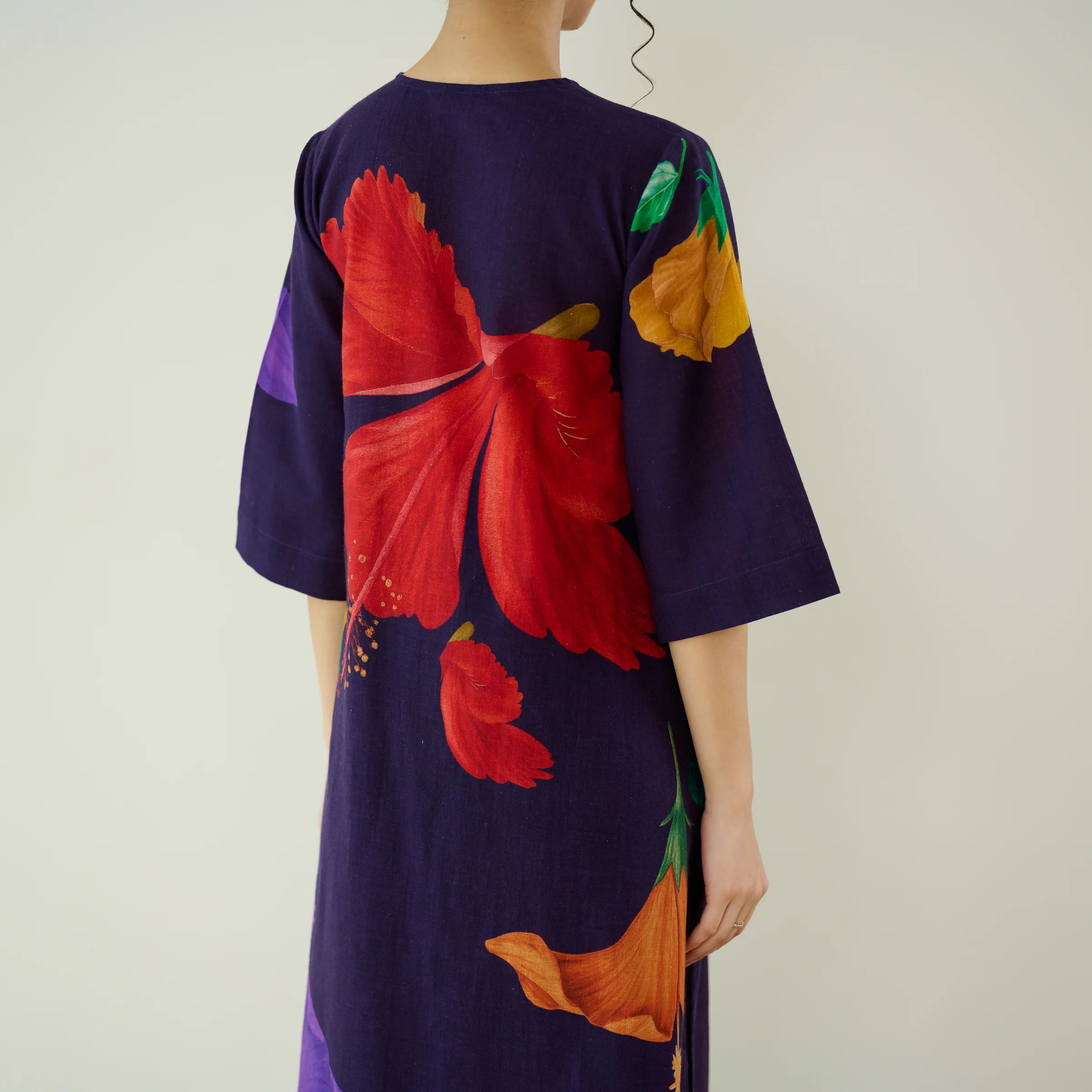 Hibiscus Slub Cotton Kurta Set - Violet - Image 4