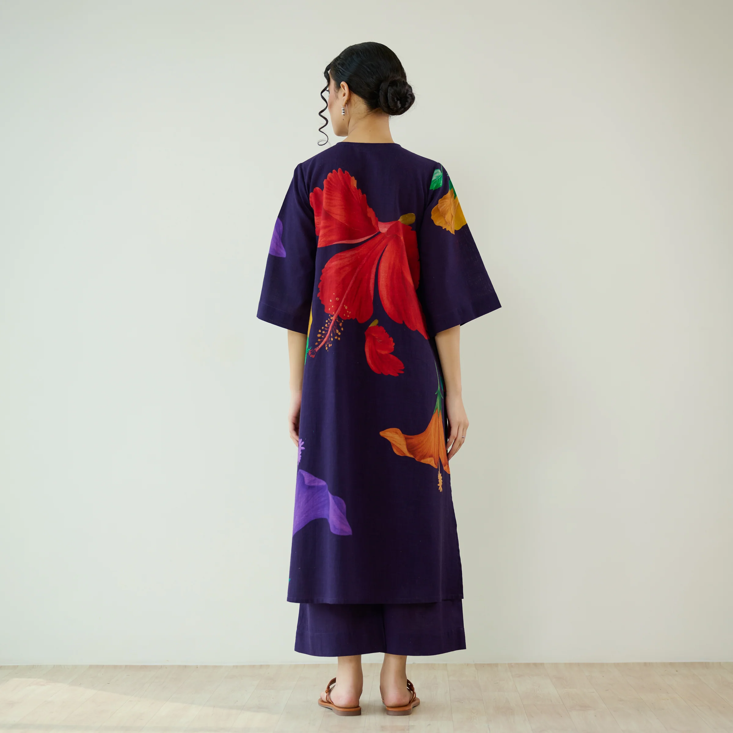 Hibiscus Slub Cotton Kurta Set - Violet - Image 7