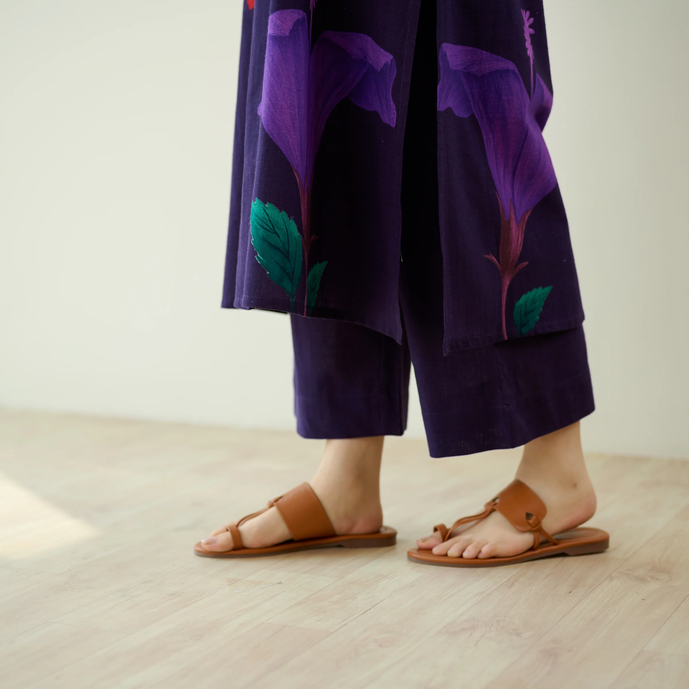Hibiscus Slub Cotton Kurta Set - Violet - Image 9
