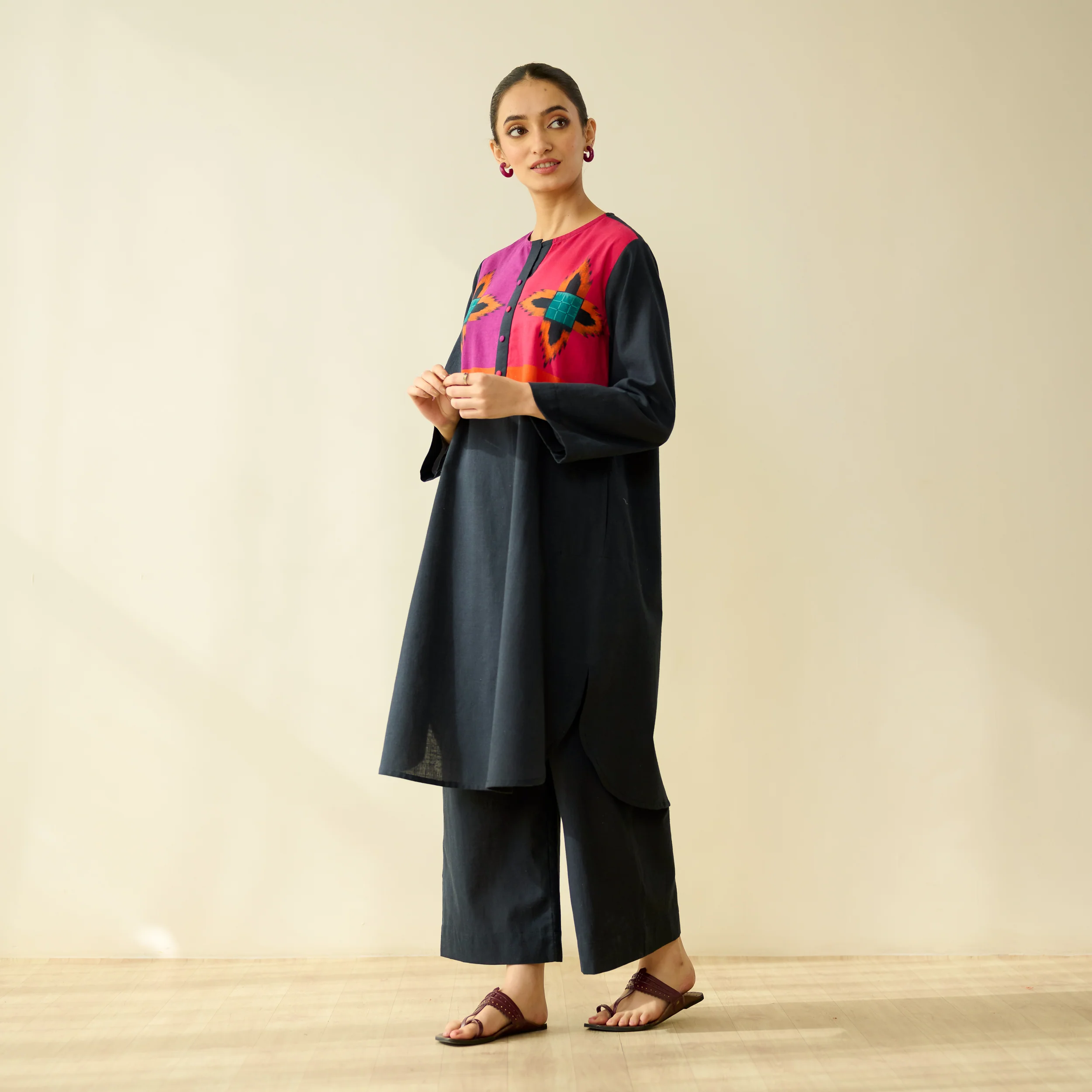Ikatra Pure Slub Cotton Kurta Set - Black - Image 8