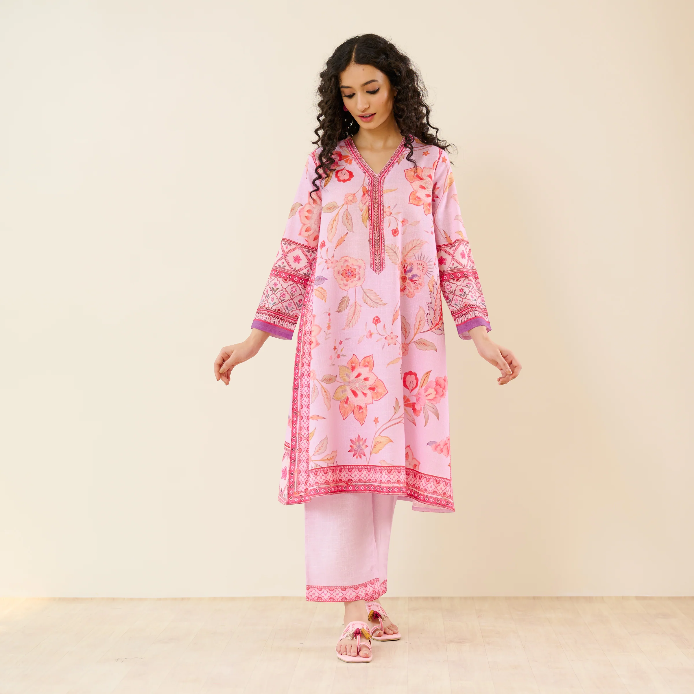 In Full Bloom Slub Cotton Kurta Set - Lavender - Image 3