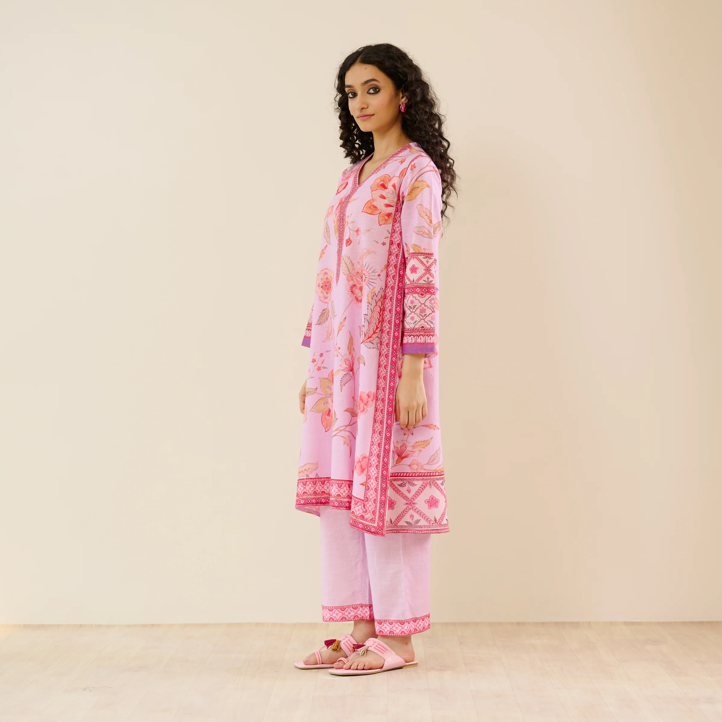 In Full Bloom Slub Cotton Kurta Set - Lavender - Image 5