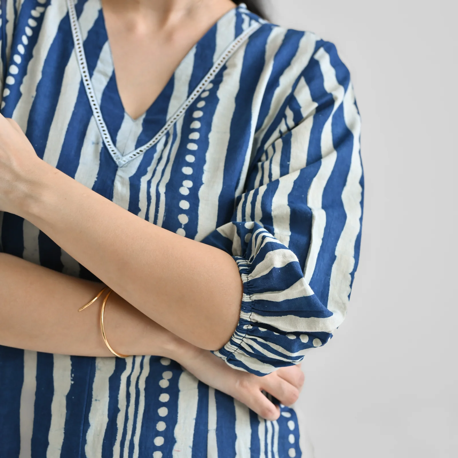 Indigo Contemporary Dabu Inspired Cotton Dress with V Neckline & Lace Detail - Image 7