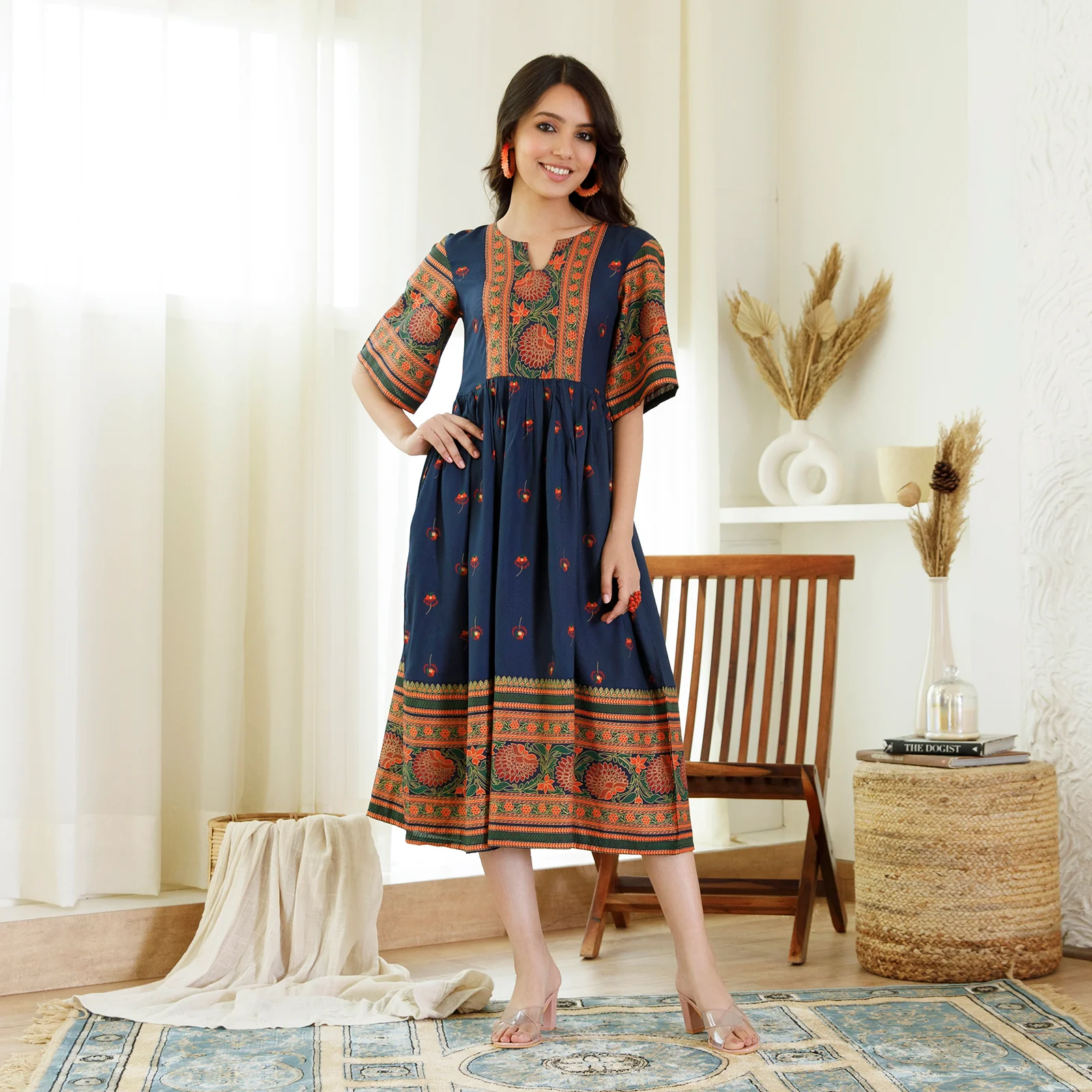 Indigo Trapeze Dress with Flared Sleeves - Image 4