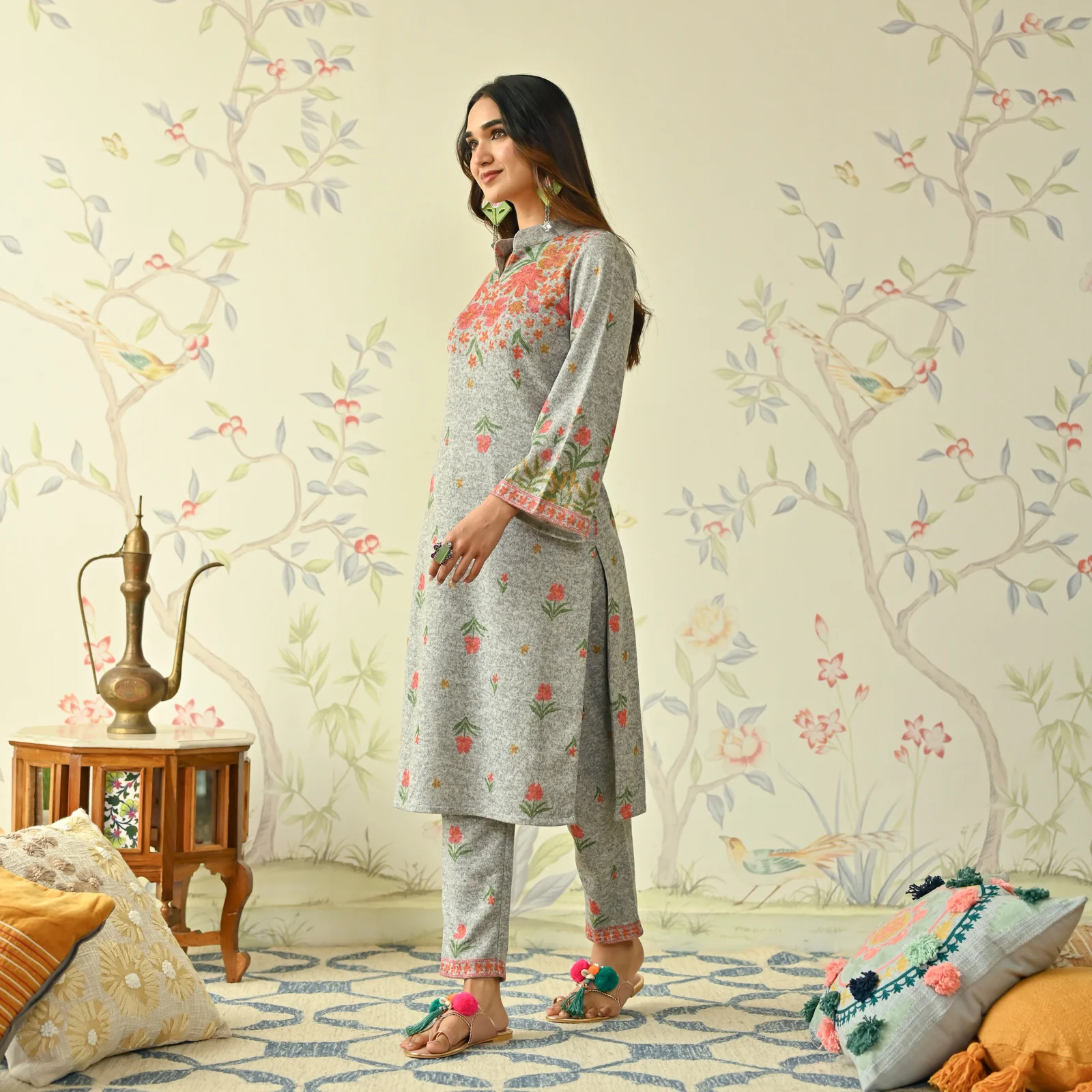 Ivory Floral Woollen Kurta Set with Bell Sleeves - Image 4