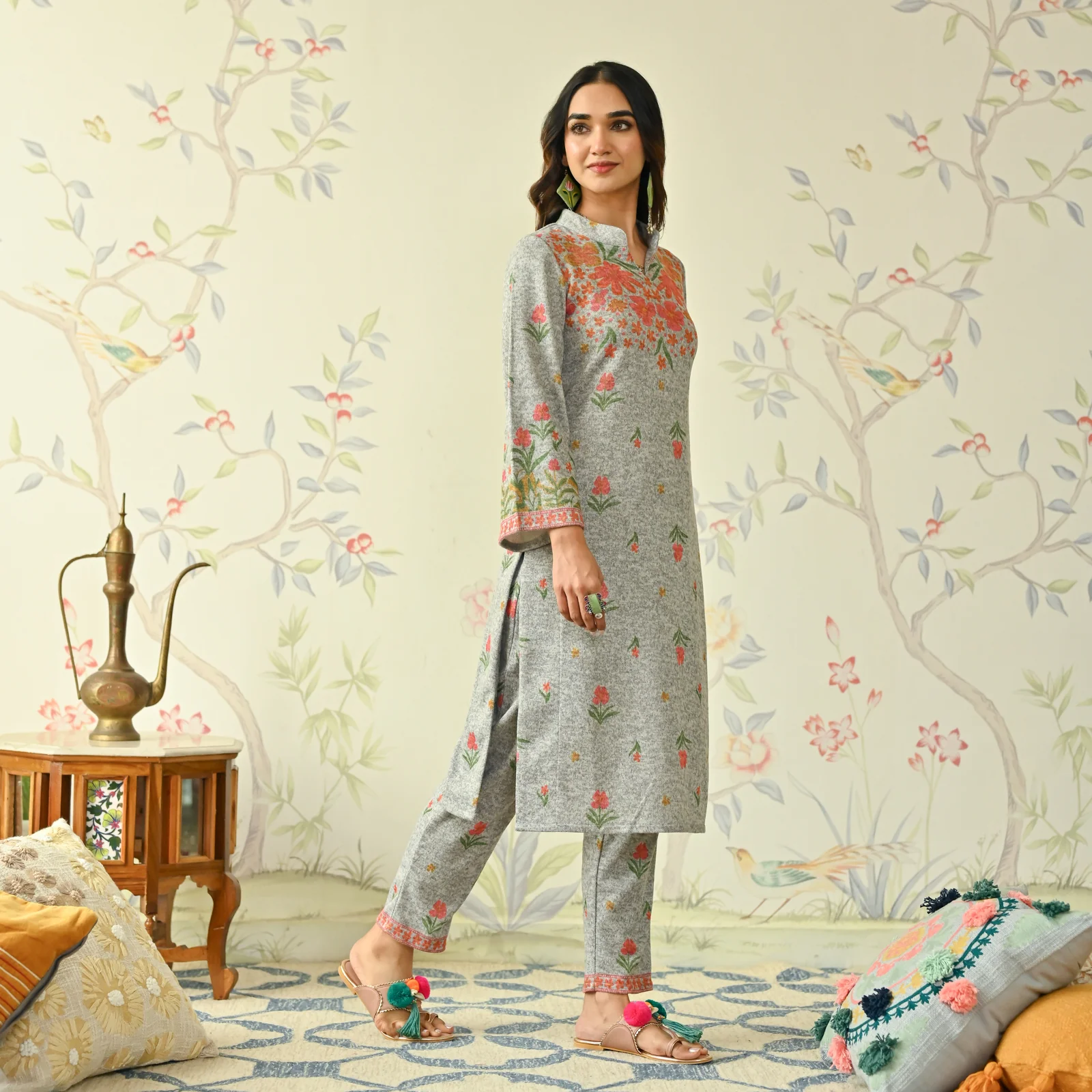 Ivory Floral Woollen Kurta Set with Bell Sleeves - Image 5