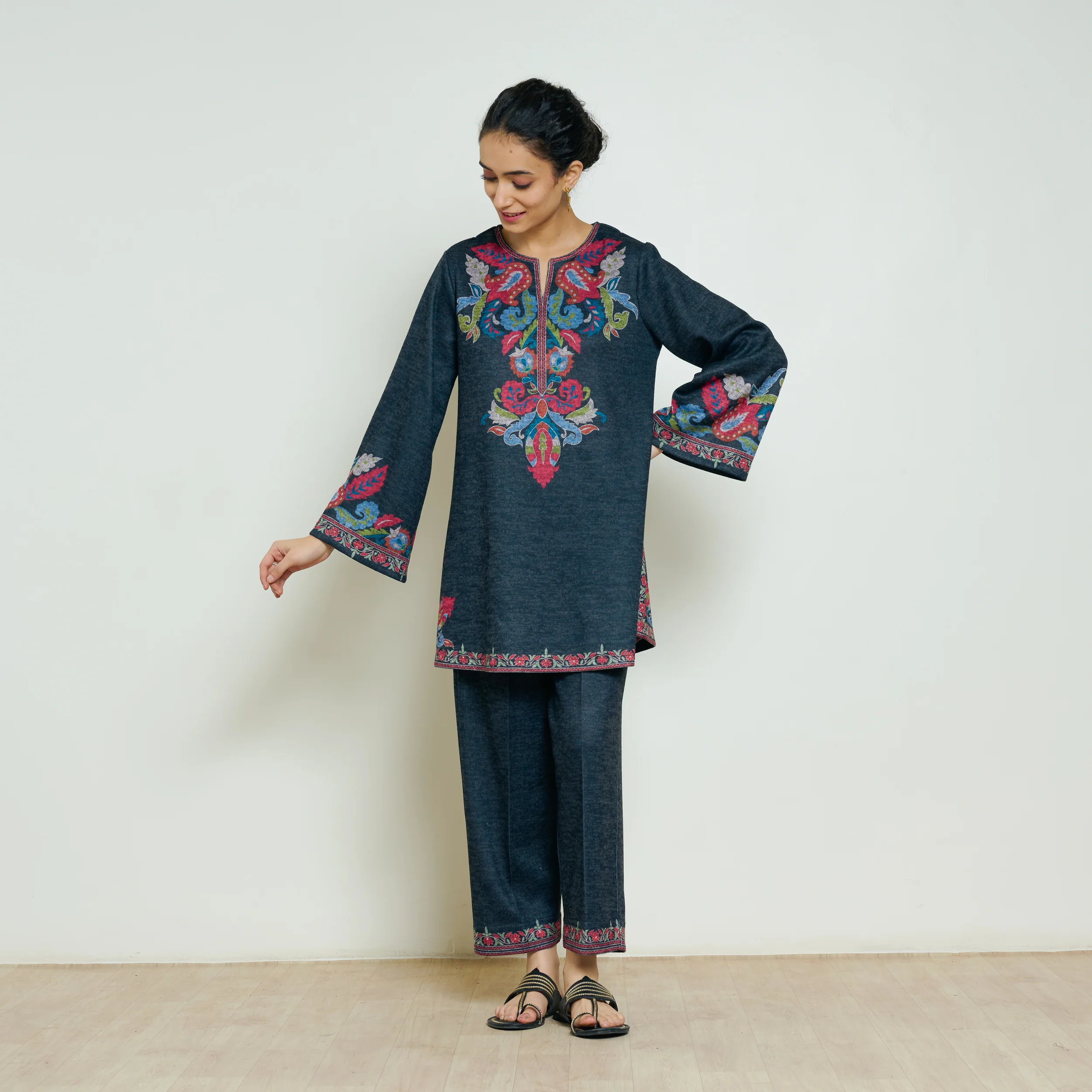 Kashmira Woollen Coord Set - Charcoal - Image 5