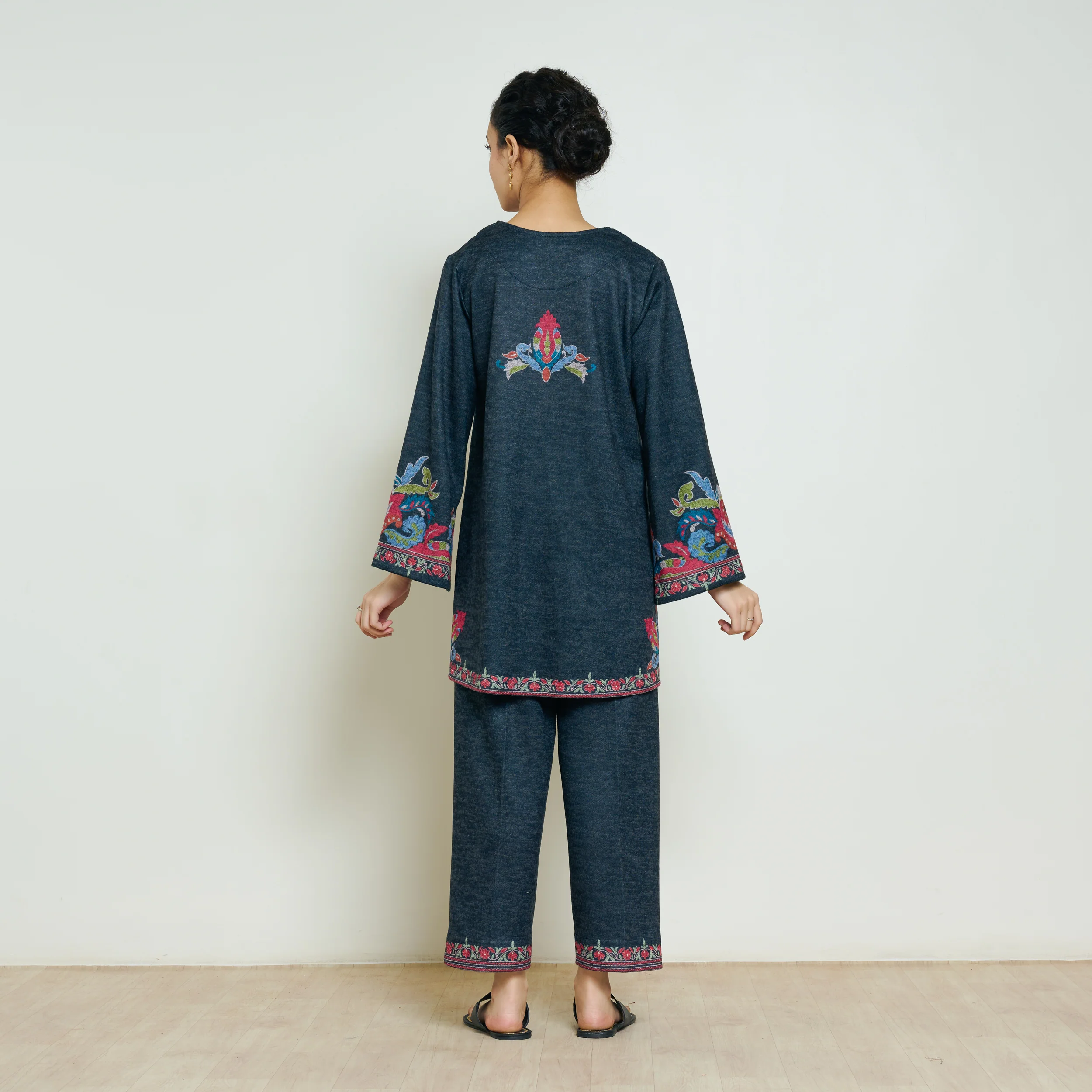 Kashmira Woollen Coord Set - Charcoal - Image 6