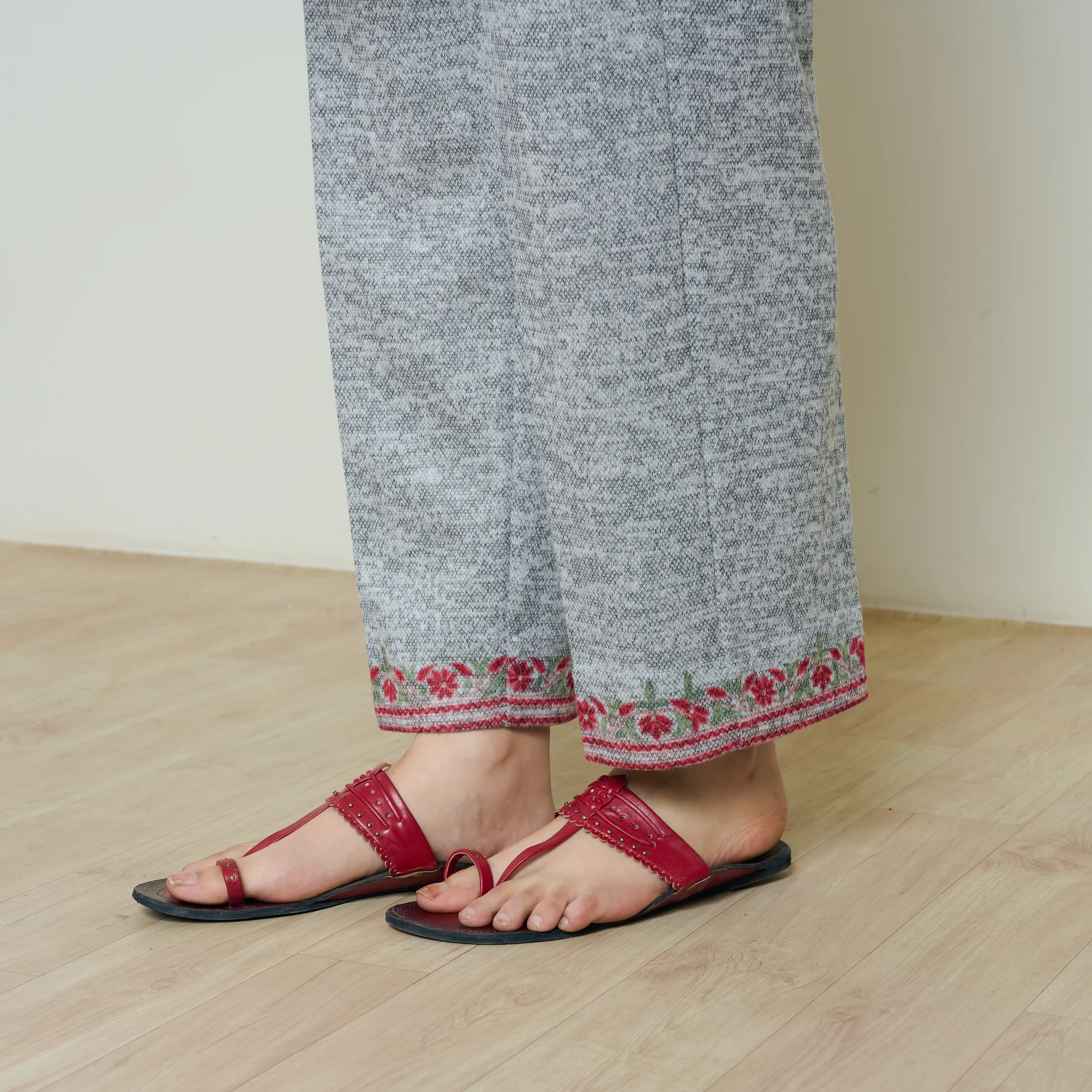 Kashmira Woollen Coord Set - Snow Grey - Image 6