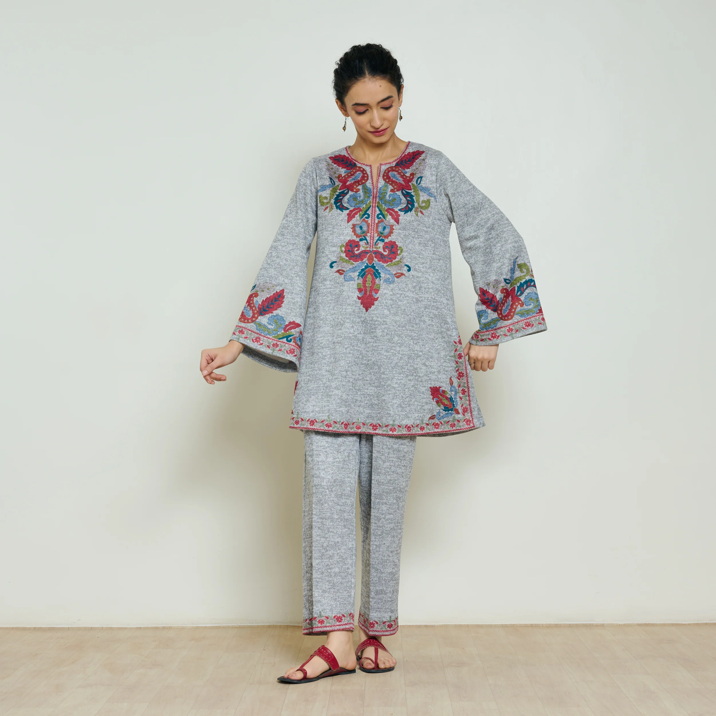 Kashmira Woollen Coord Set - Snow Grey - Image 8