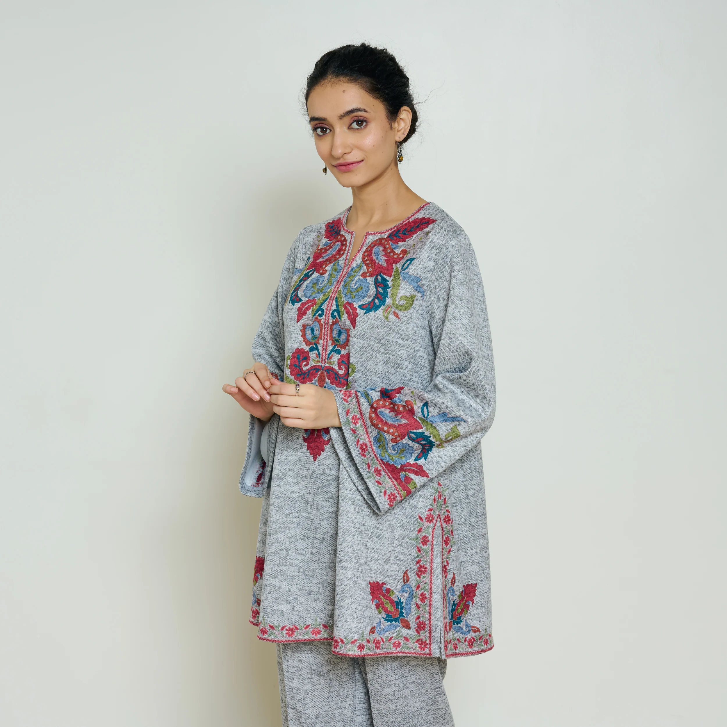 Kashmira Woollen Coord Set - Snow Grey - Image 9