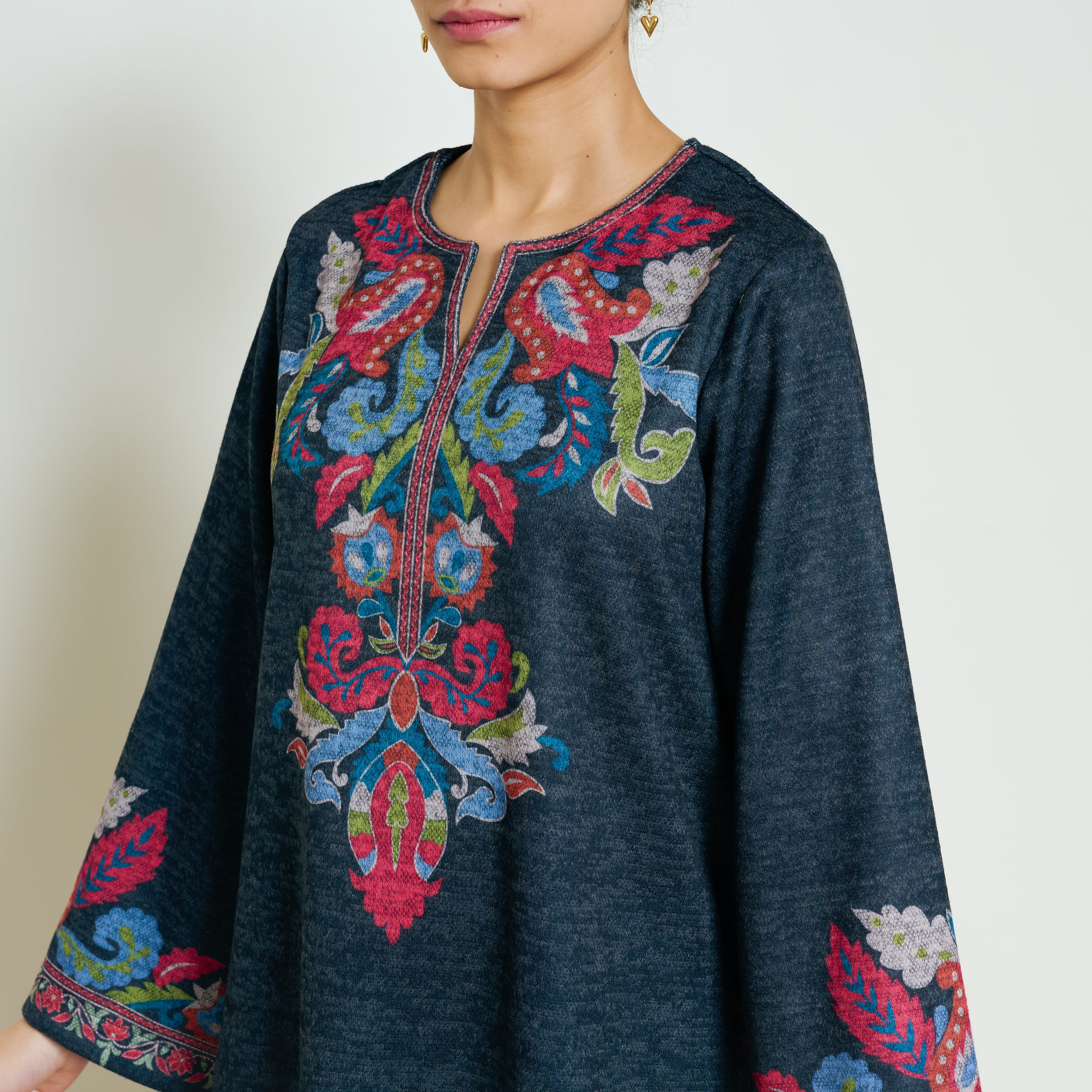 Kashmira Woollen Kurta - Charcoal - Image 2