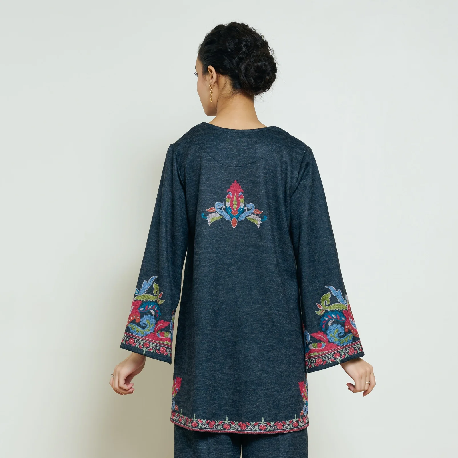 Kashmira Woollen Kurta - Charcoal - Image 6