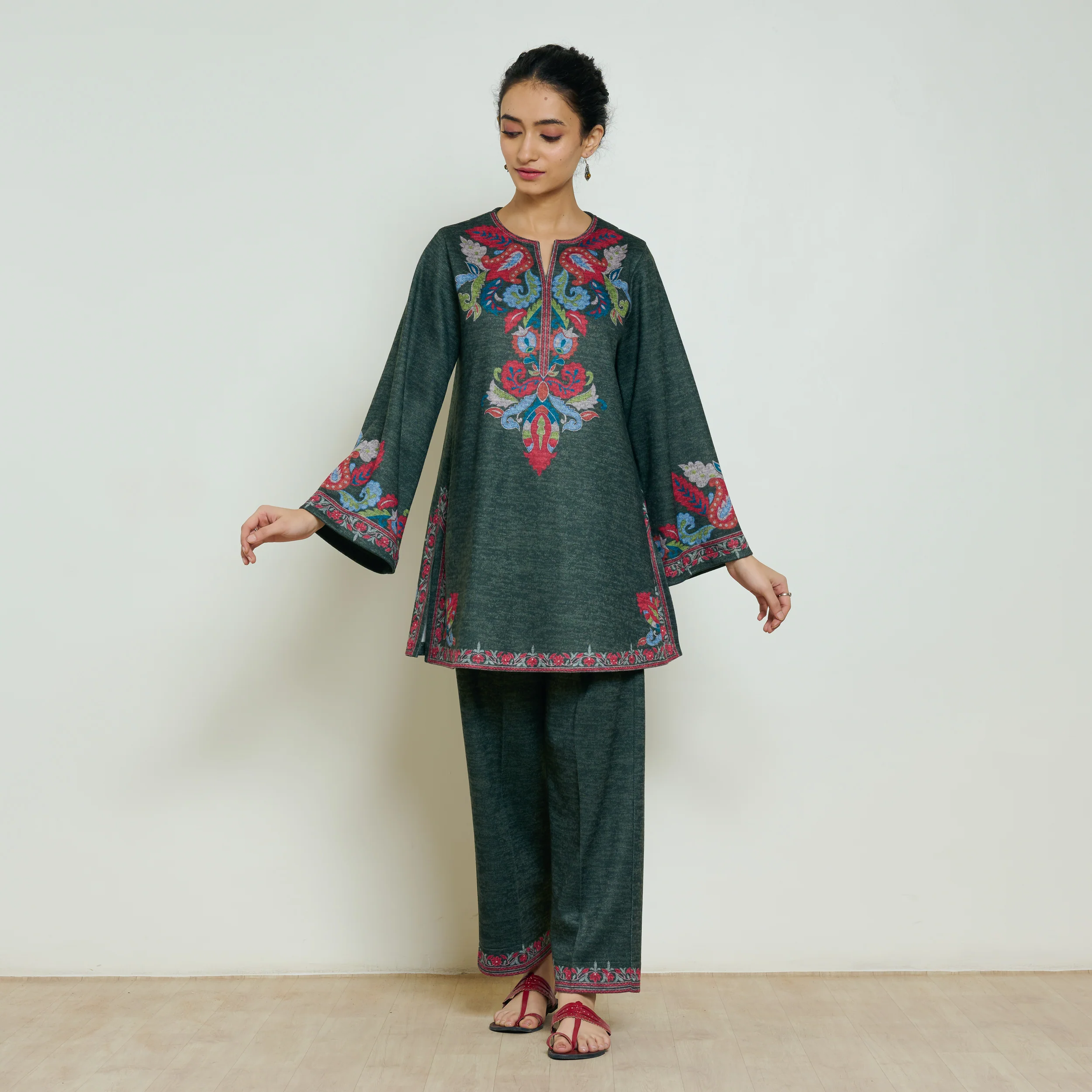 Kashmira Woollen Kurta - Forest Green - Image 3