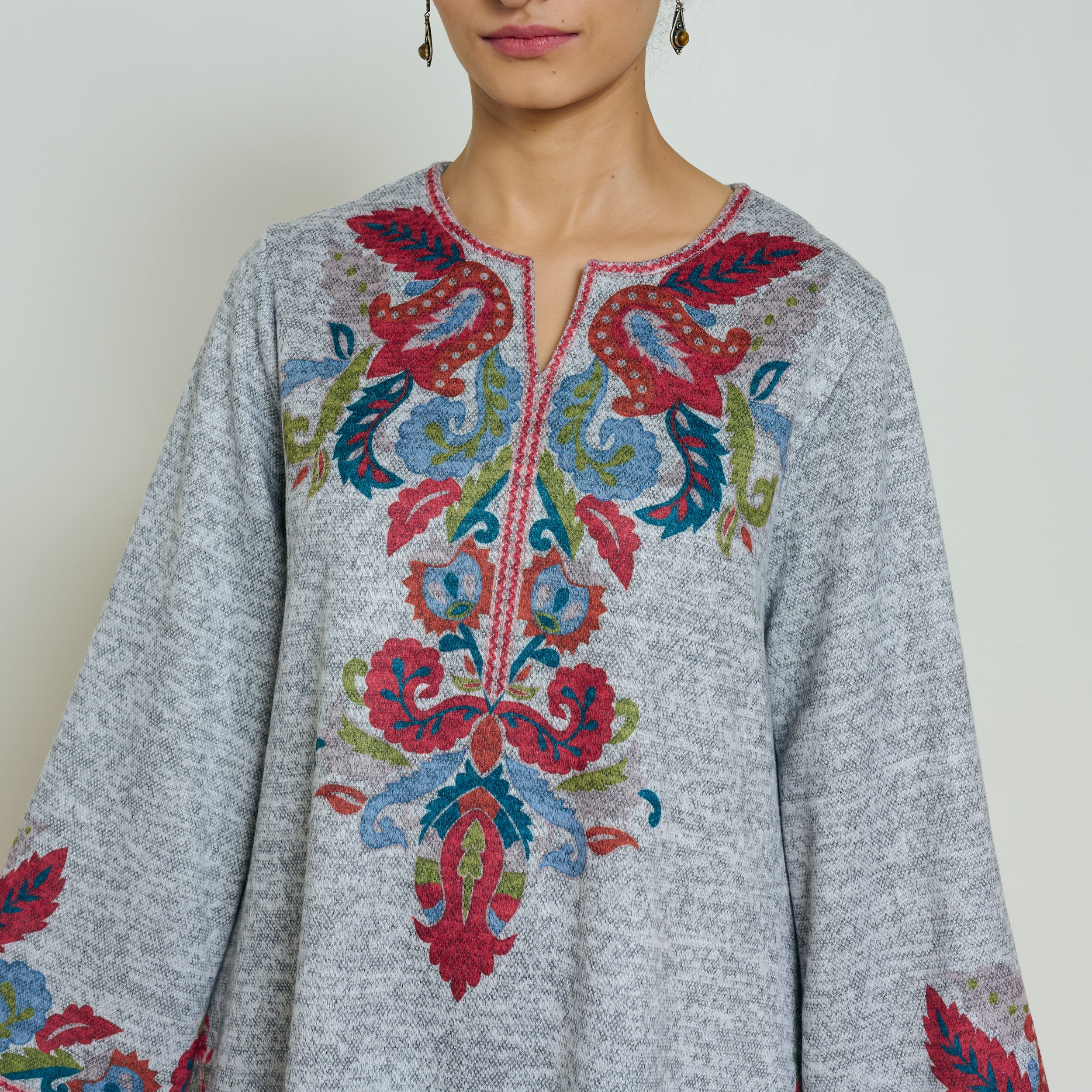 Kashmira Woollen Kurta - Snow Grey - Image 2