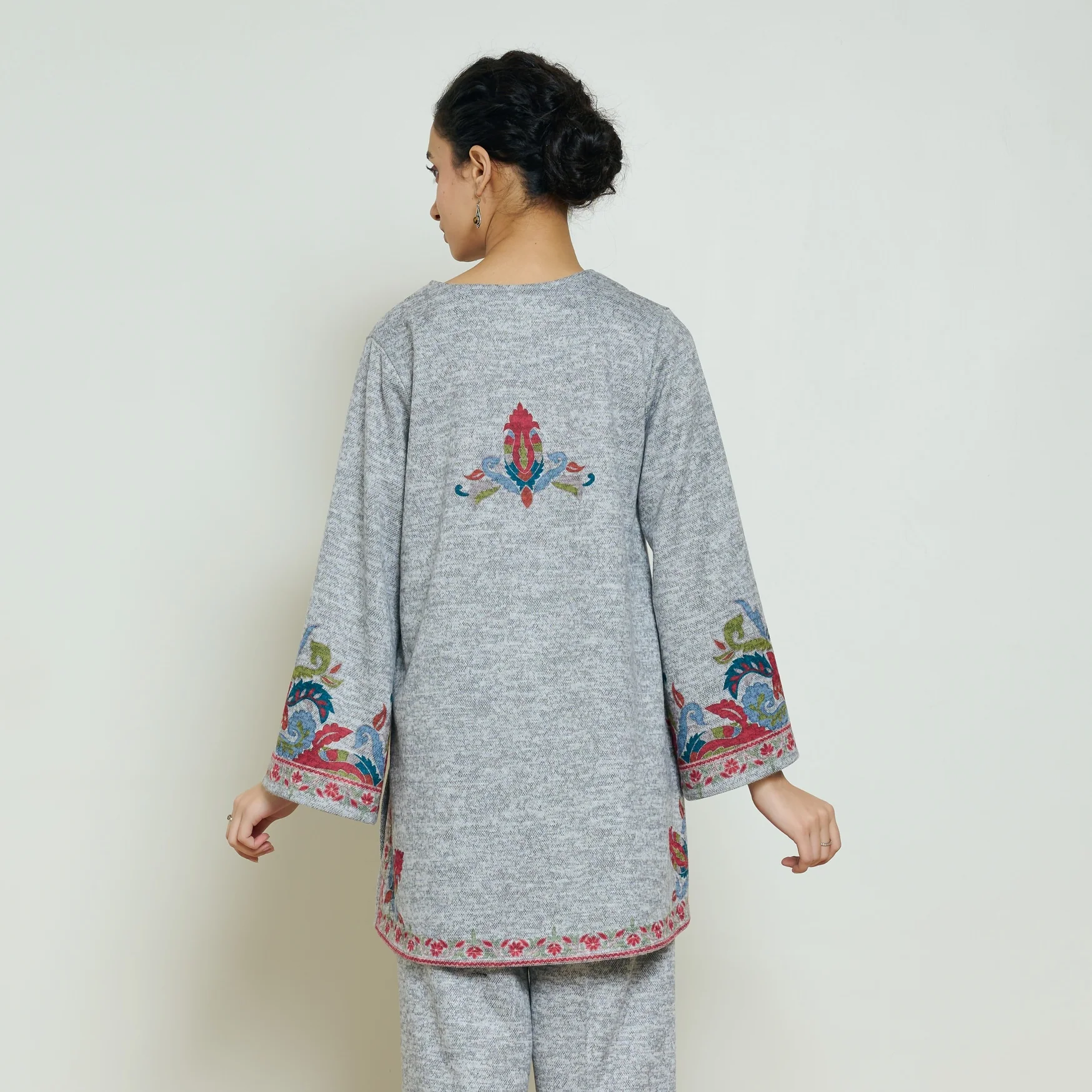 Kashmira Woollen Kurta - Snow Grey - Image 6