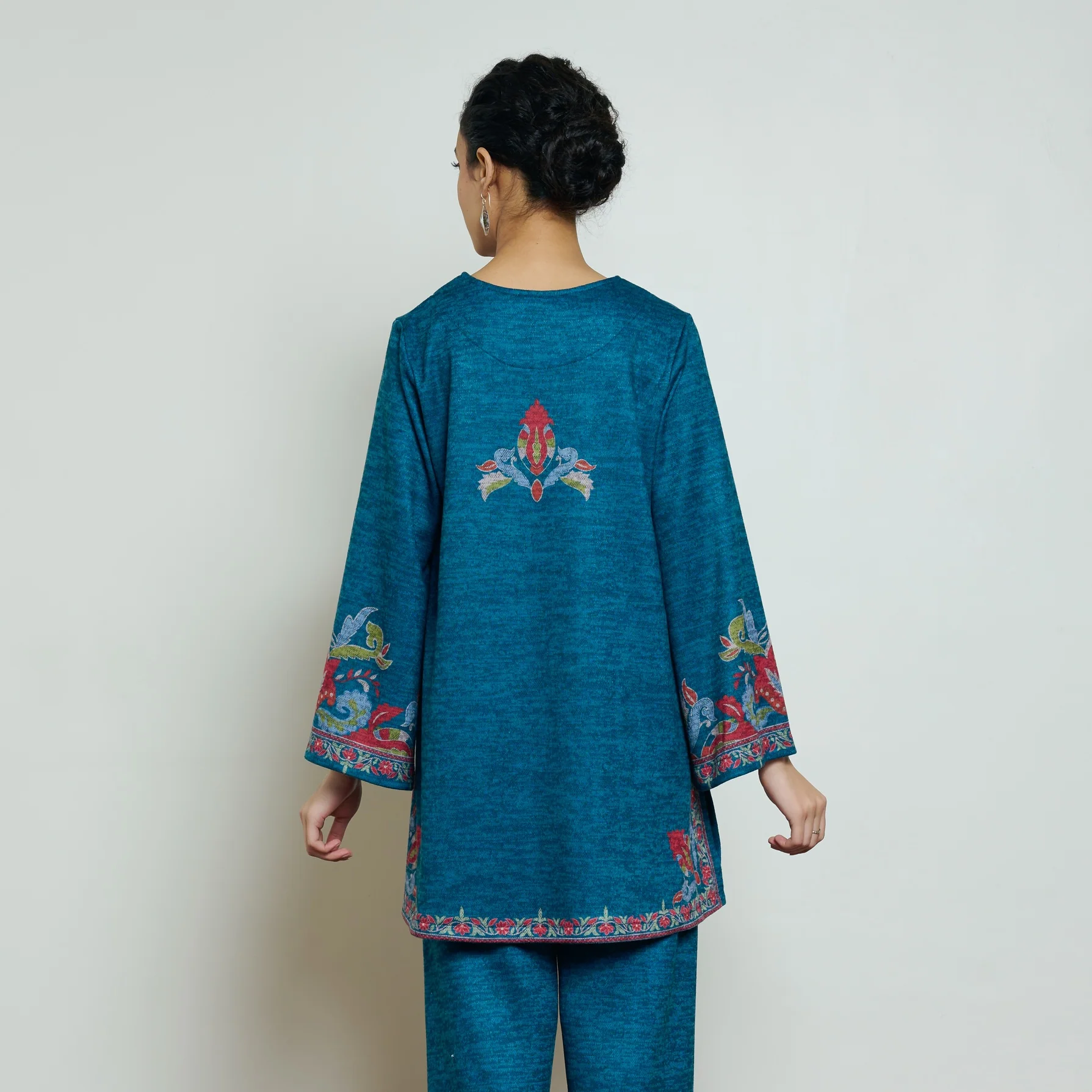 Kashmira Woollen Kurta - Transformative Teal - Image 5