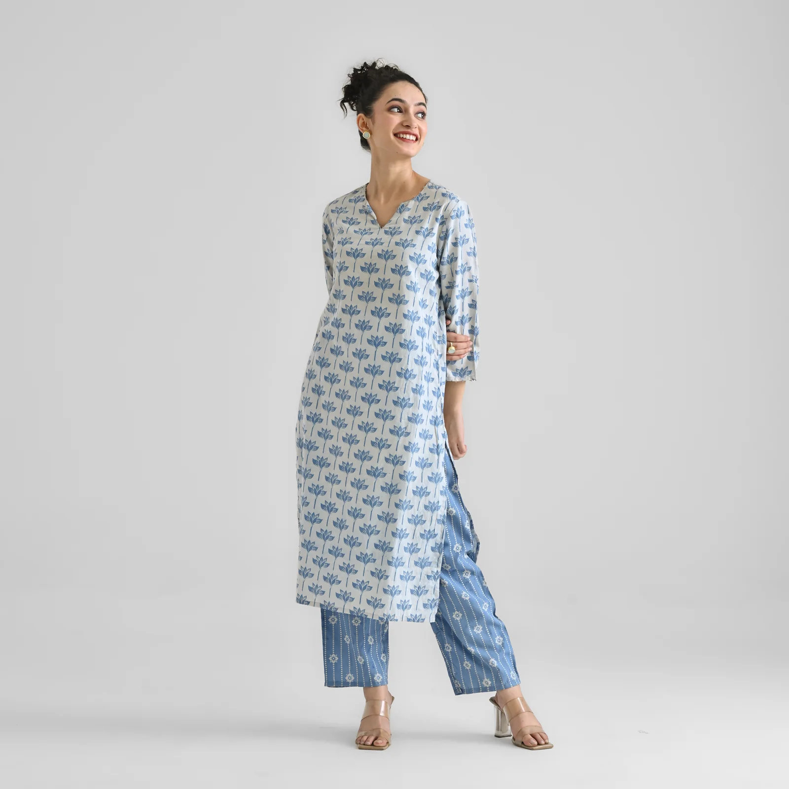 Light Blue Lotus Dabu Inspired Cotton Co-ord Set with Notch Neckline - Image 5