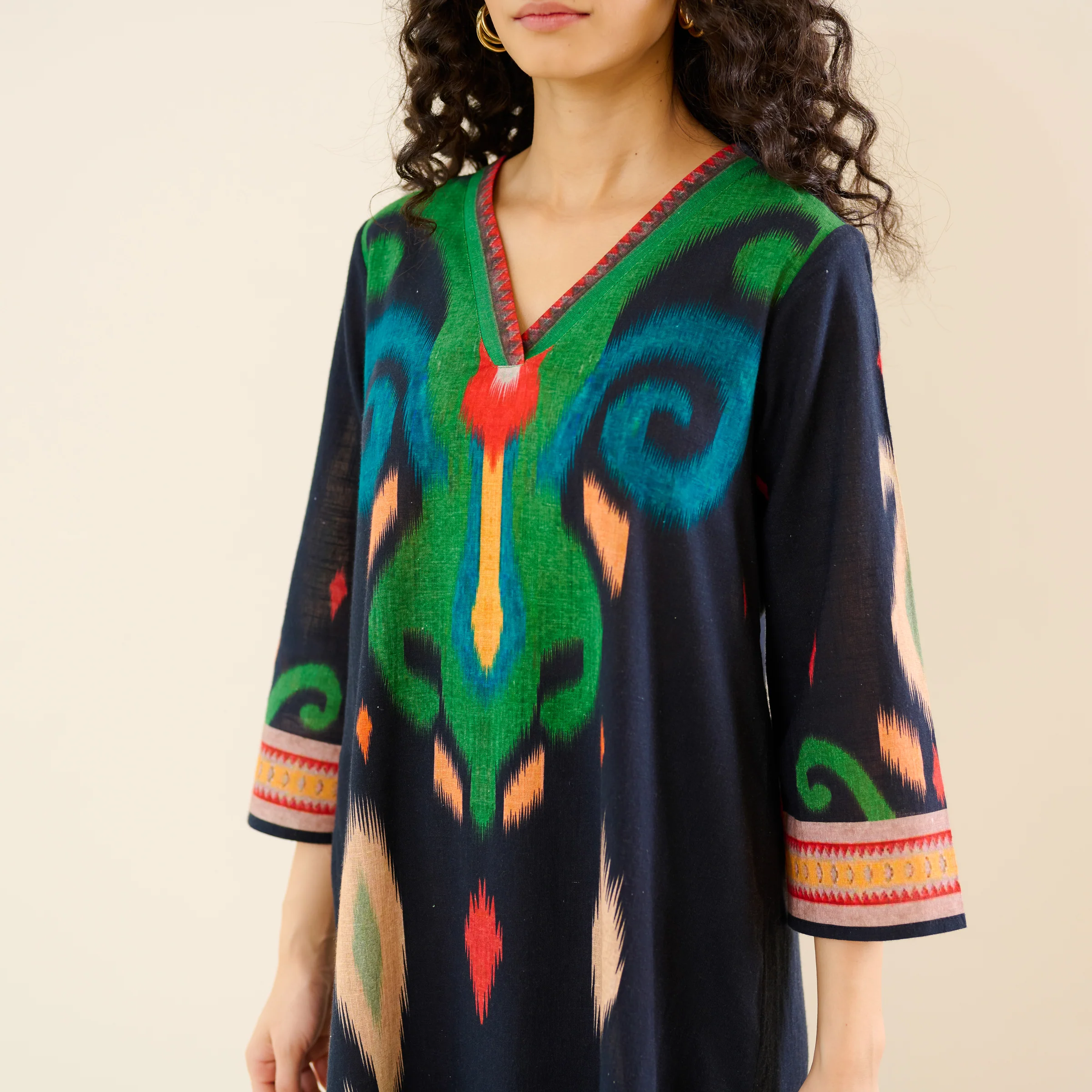 Loomlight Slub Cotton Ikat Inspired Kurta Set - Black - Image 2