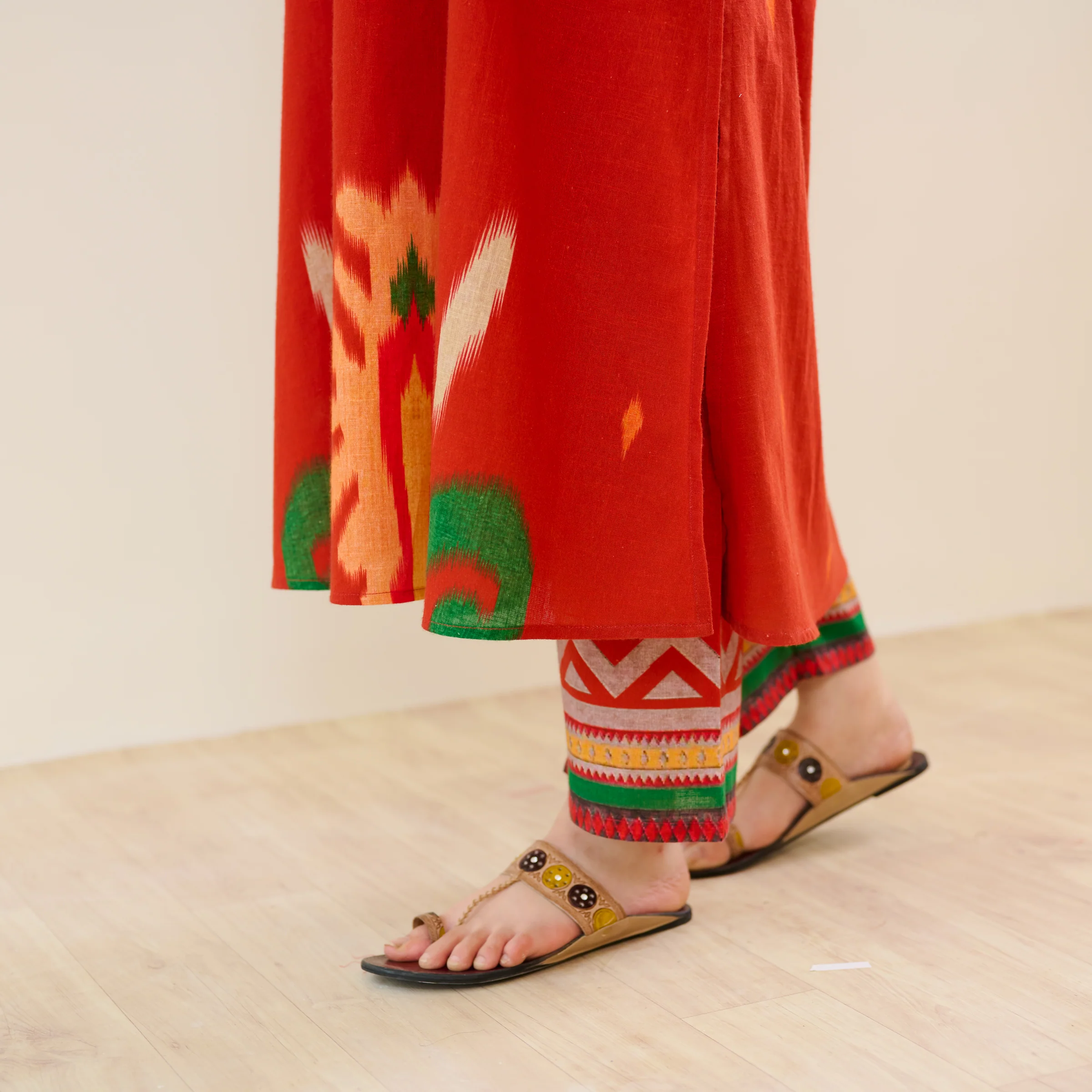 Loomlight Slub Cotton Ikat Inspired Kurta Set - Rust - Image 6