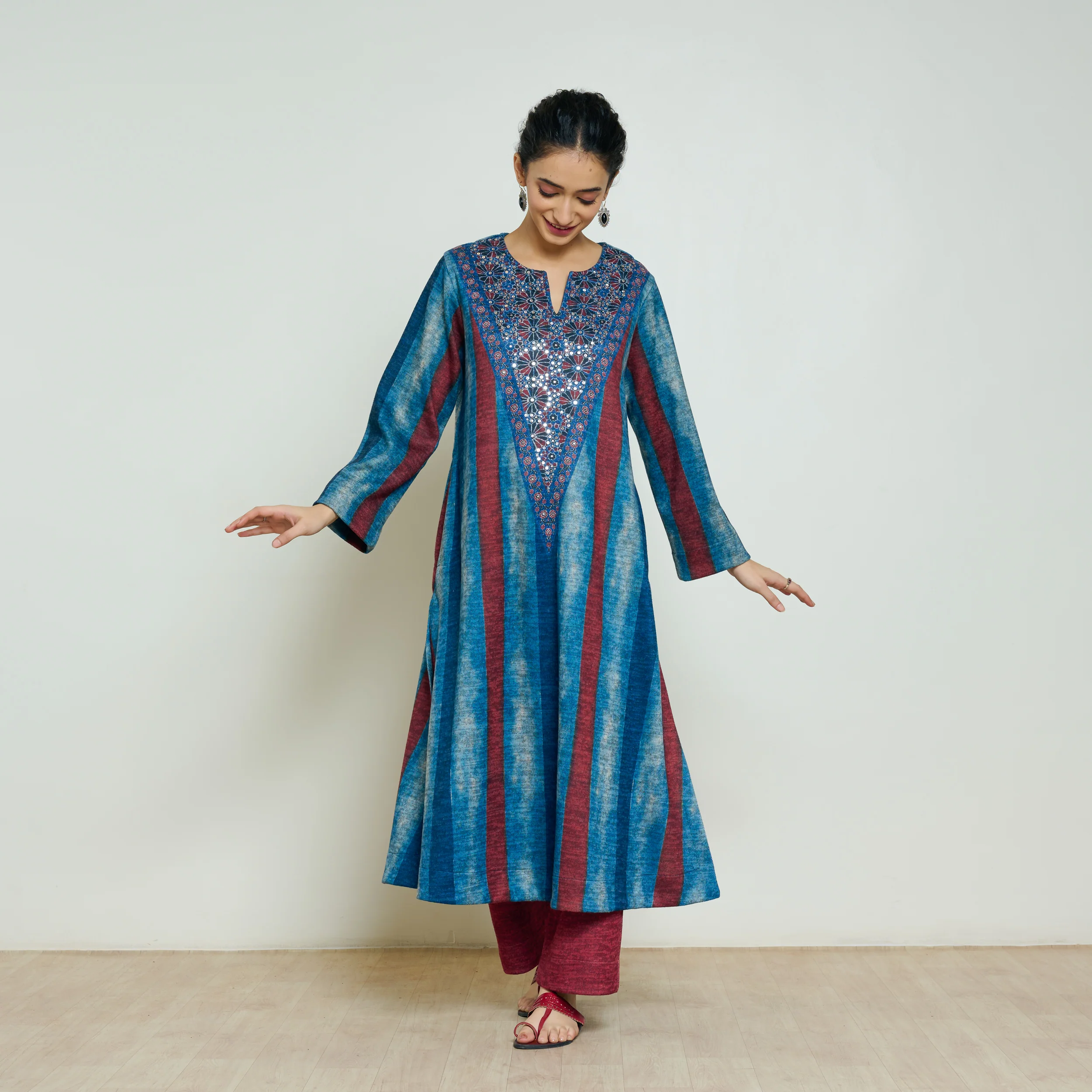 Lumora Hand Embroidered Woollen Kurta - Indigo Blue