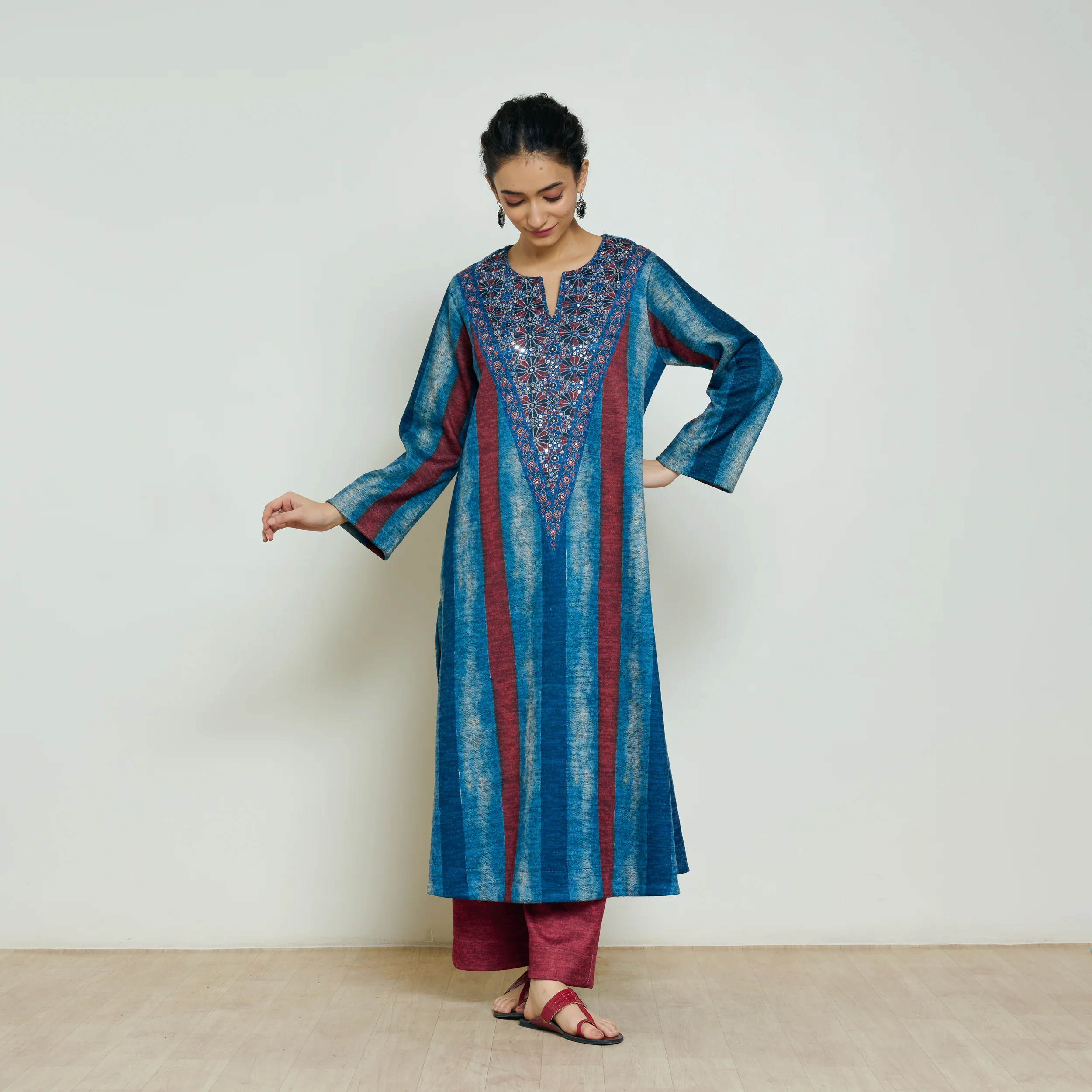 Lumora Hand Embroidered Woollen Kurta - Indigo Blue - Image 6