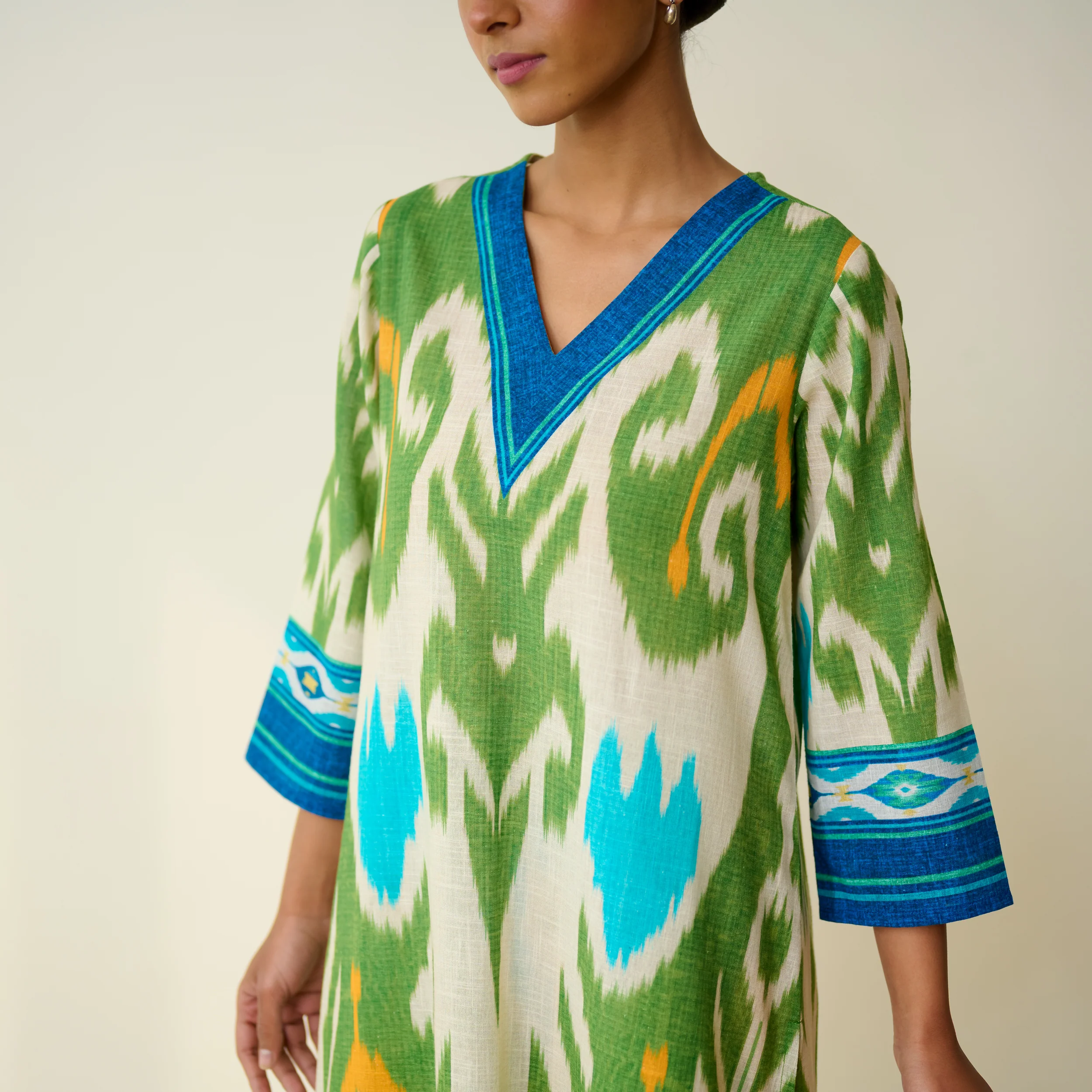 Maayra Slub Cotton Kurta Set - Parrot Green - Image 3