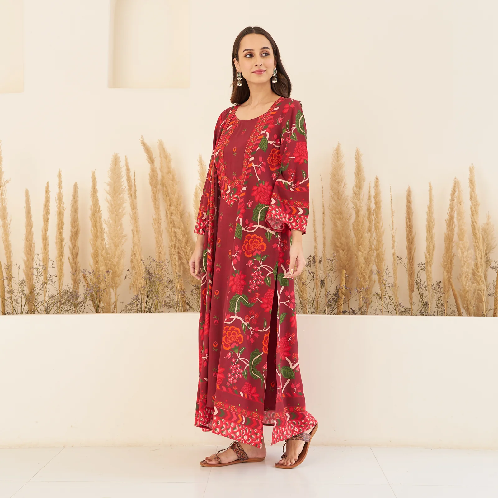 Maroon A-Line Spaghetti Dress with Floral Shrug - Image 5