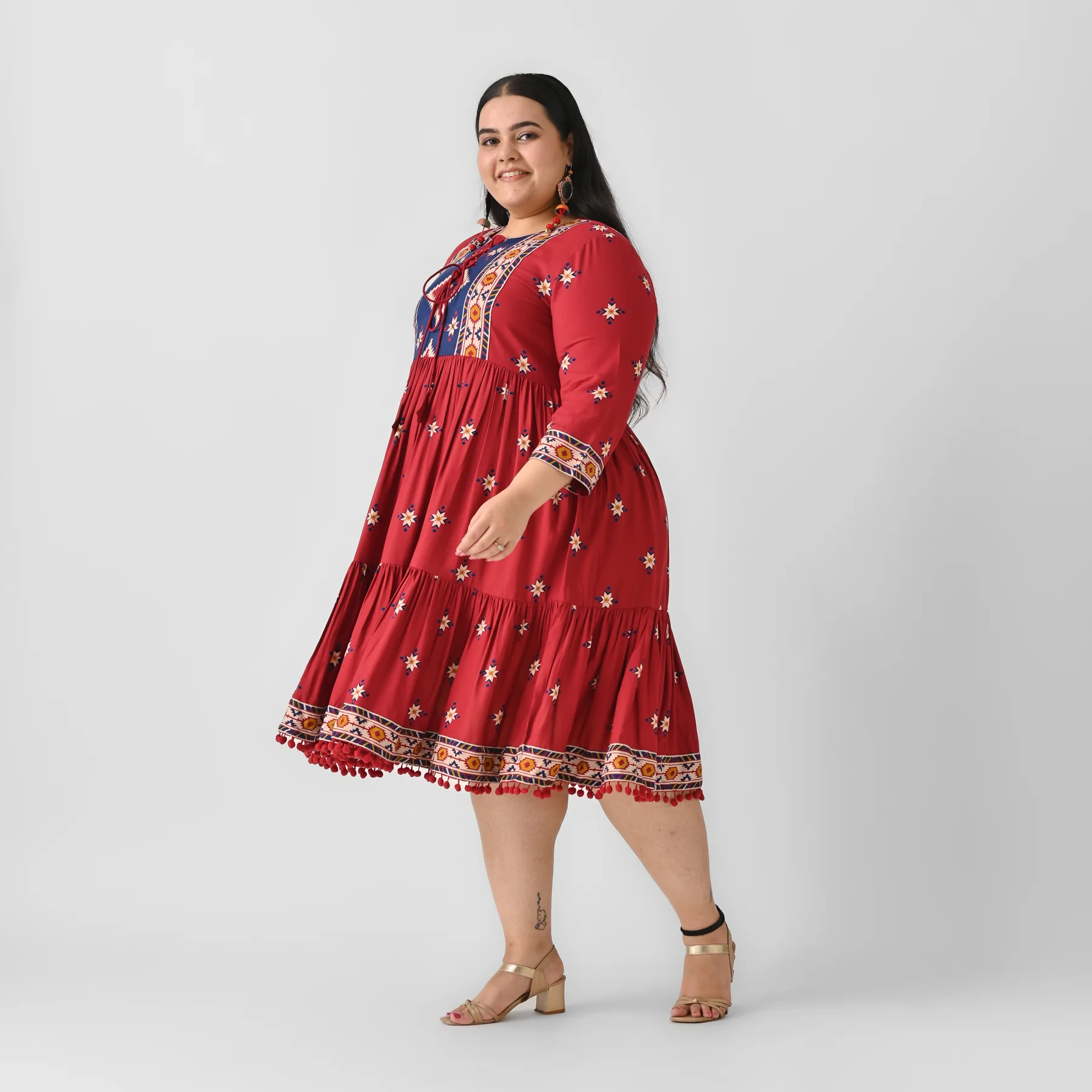 Maroon Abstract Print Tiered Dress with Tie up Detail - SOM - Image 4