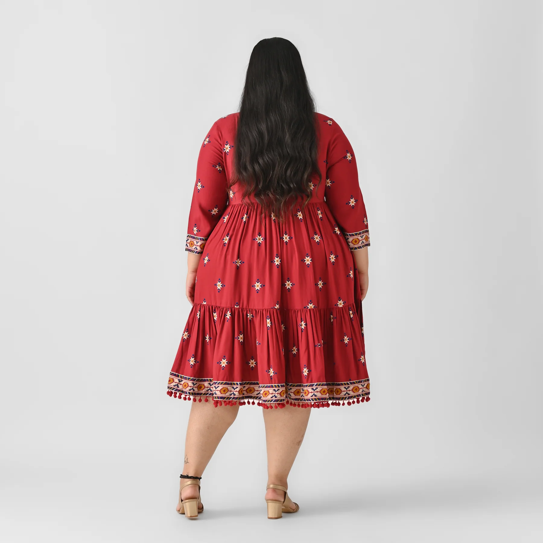Maroon Abstract Print Tiered Dress with Tie up Detail - SOM - Image 5
