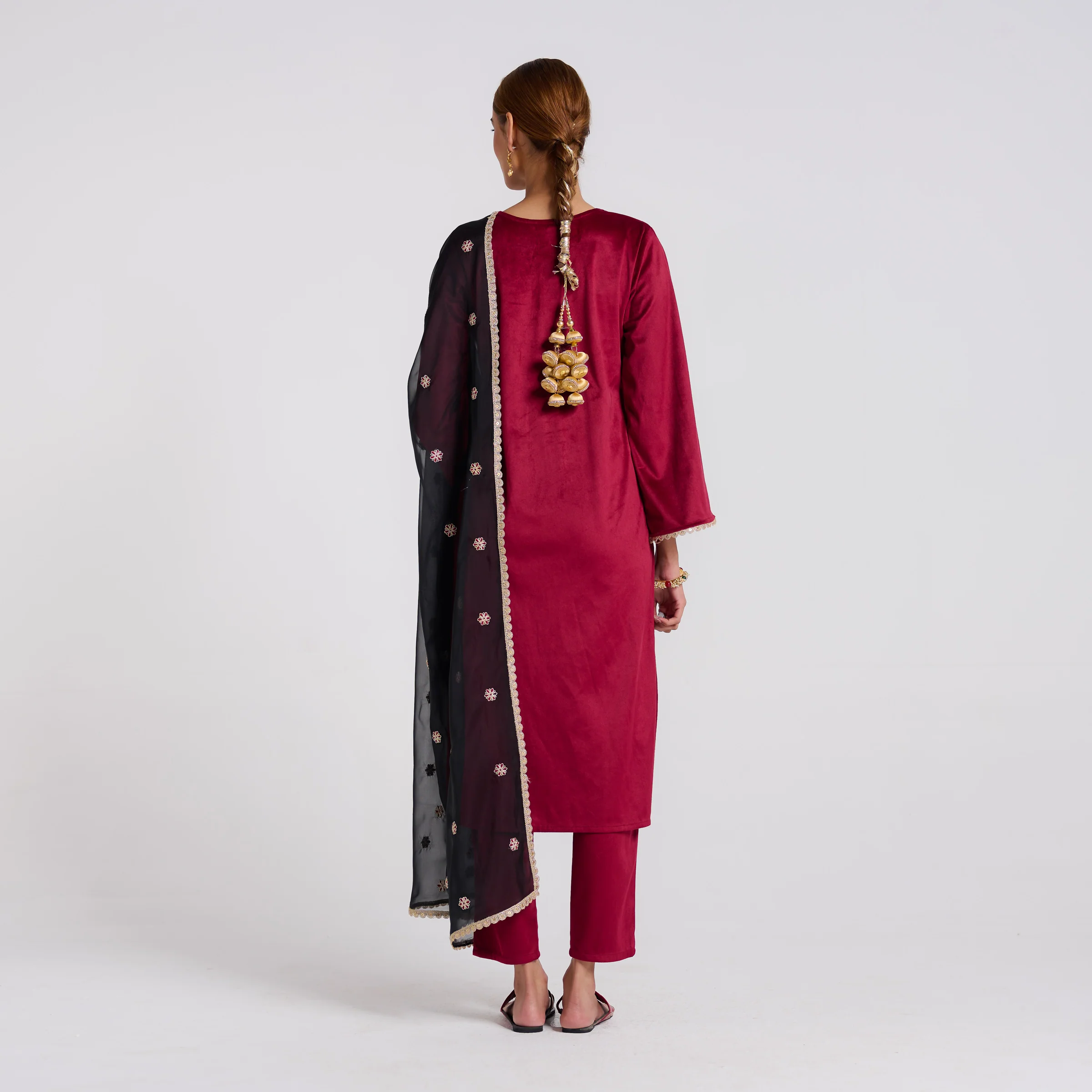 Maroon Blue Embroidered Amara Velvet Kurta Set with Dupatta - Image 6